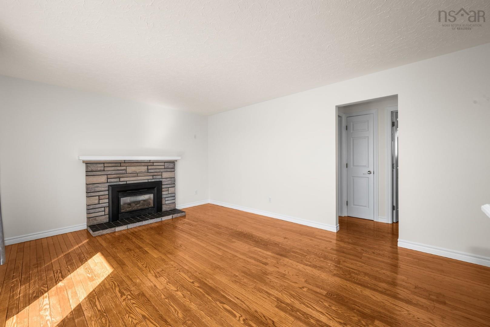 $549,900.00: 21 Smith Avenue, Cole Harbour