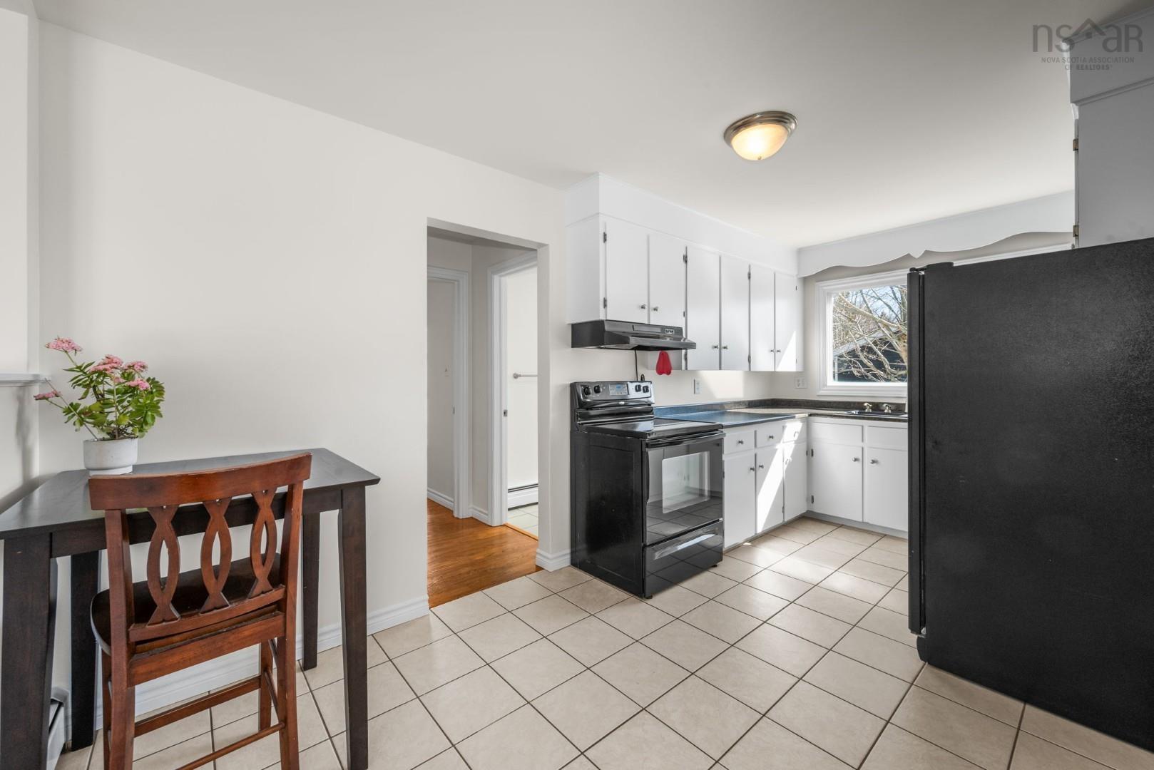 $549,900.00: 21 Smith Avenue, Cole Harbour