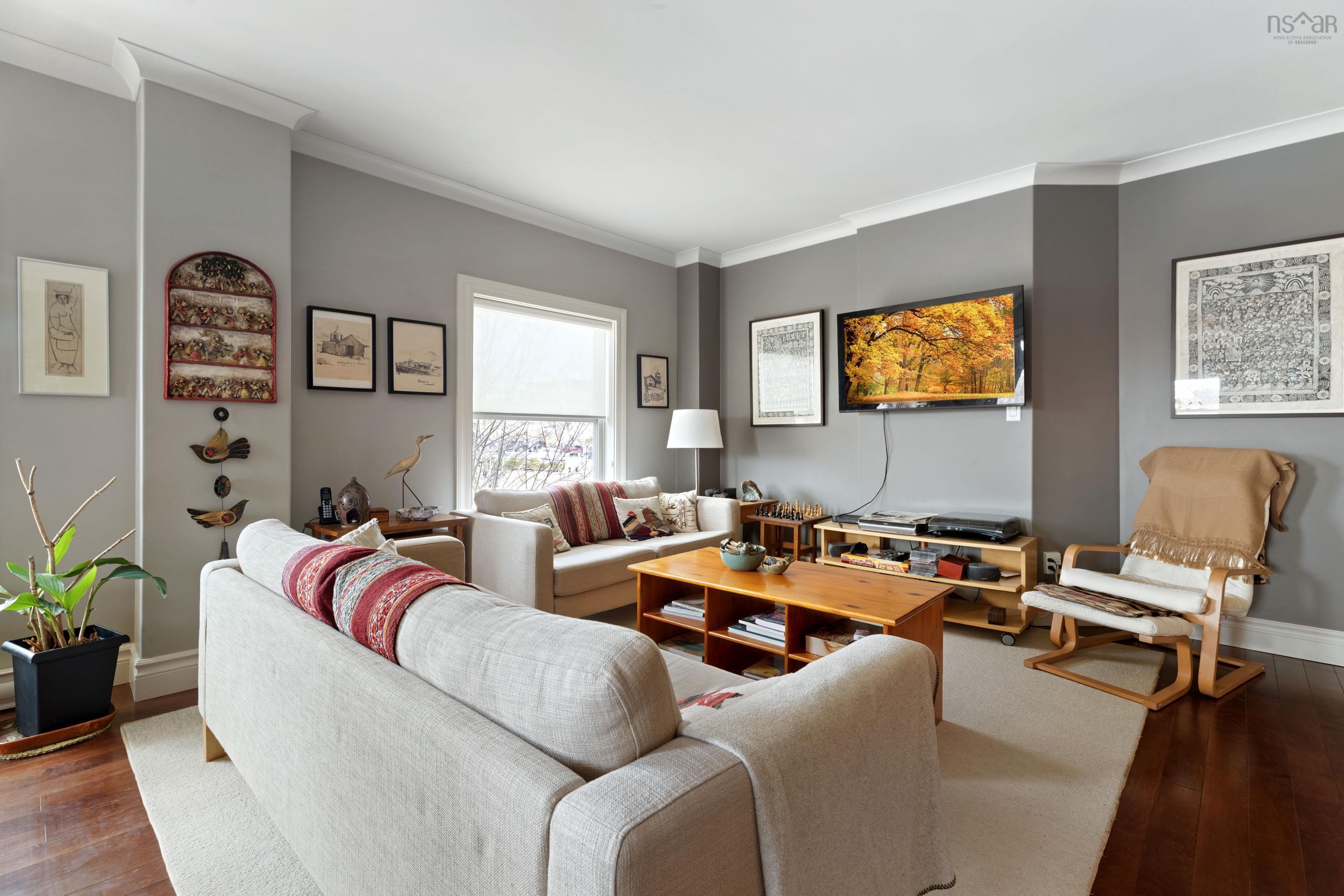 $659,900.00: 303 1270 Oxford Street, Halifax