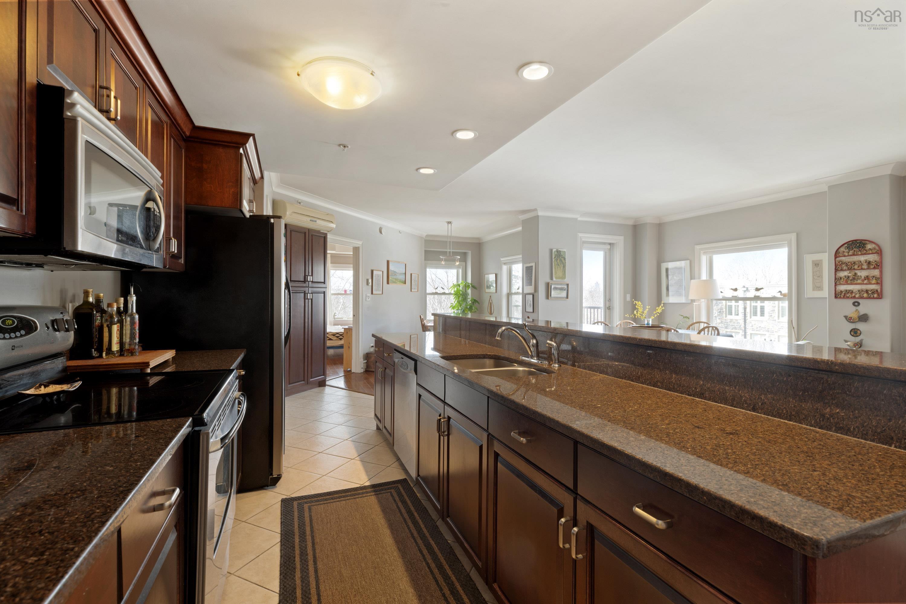 $659,900.00: 303 1270 Oxford Street, Halifax