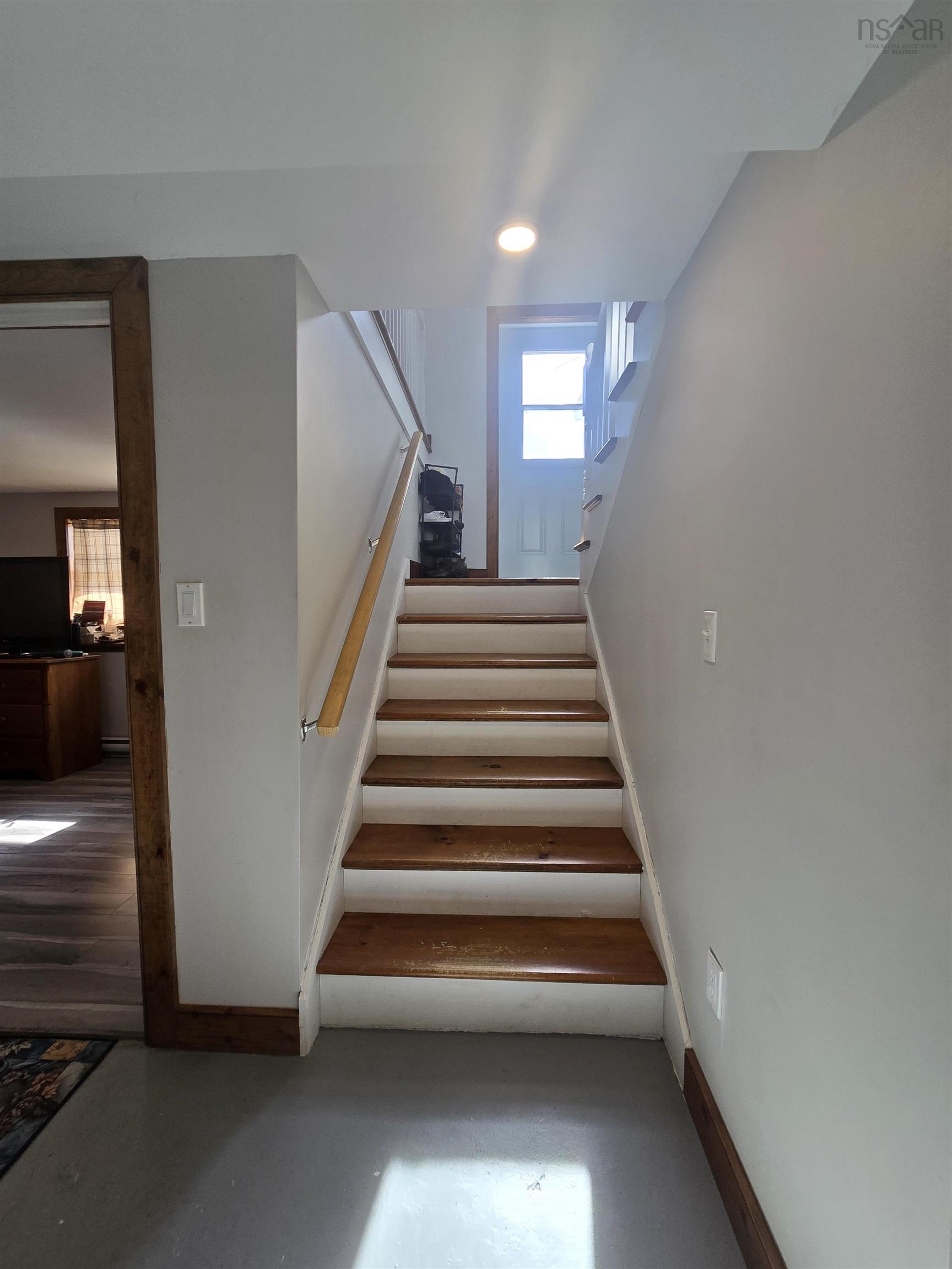 $759,900.00: 19 Bond Drive, Chester