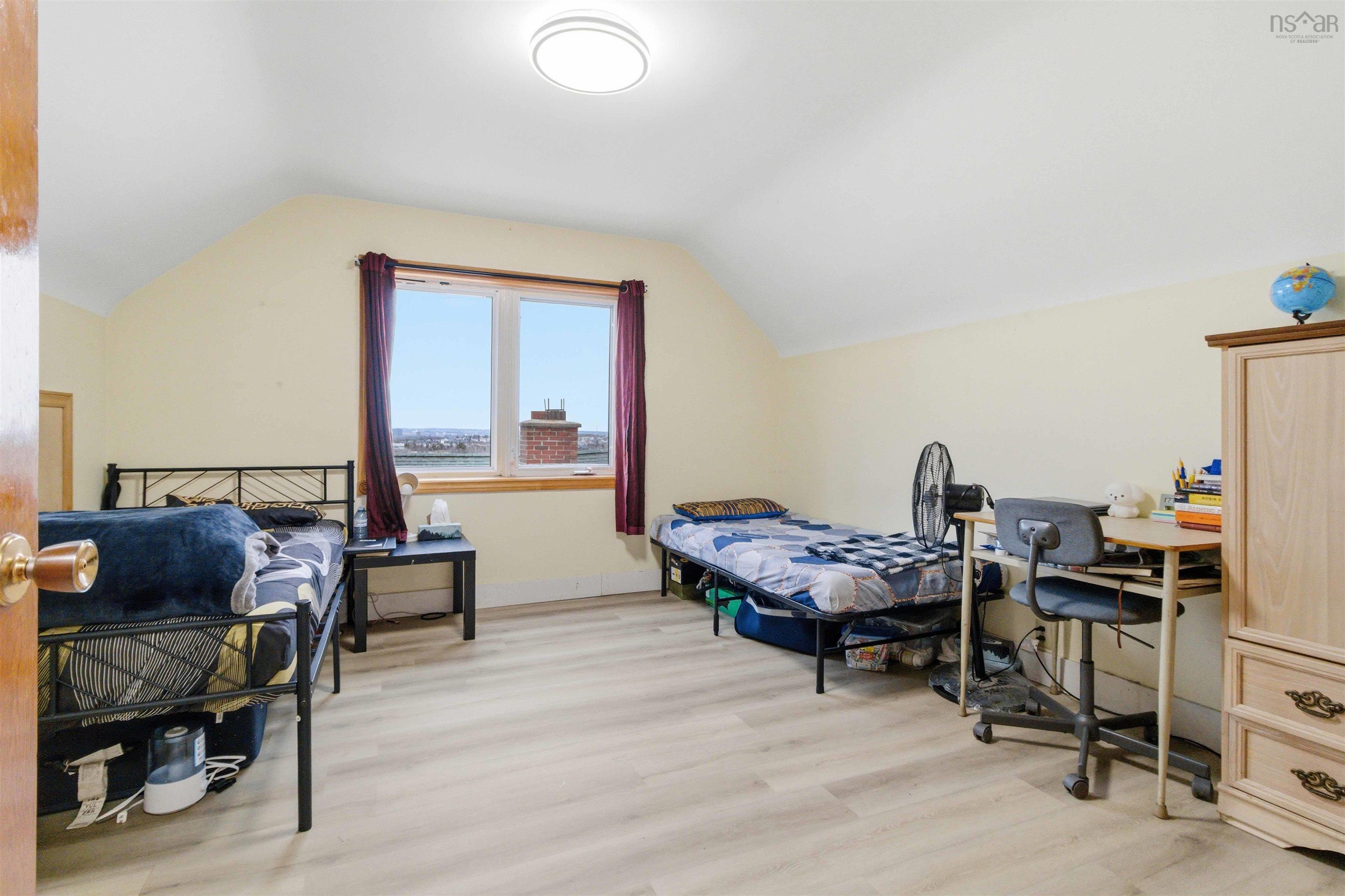 $499,900.00: 24 Auburn Avenue, Halifax