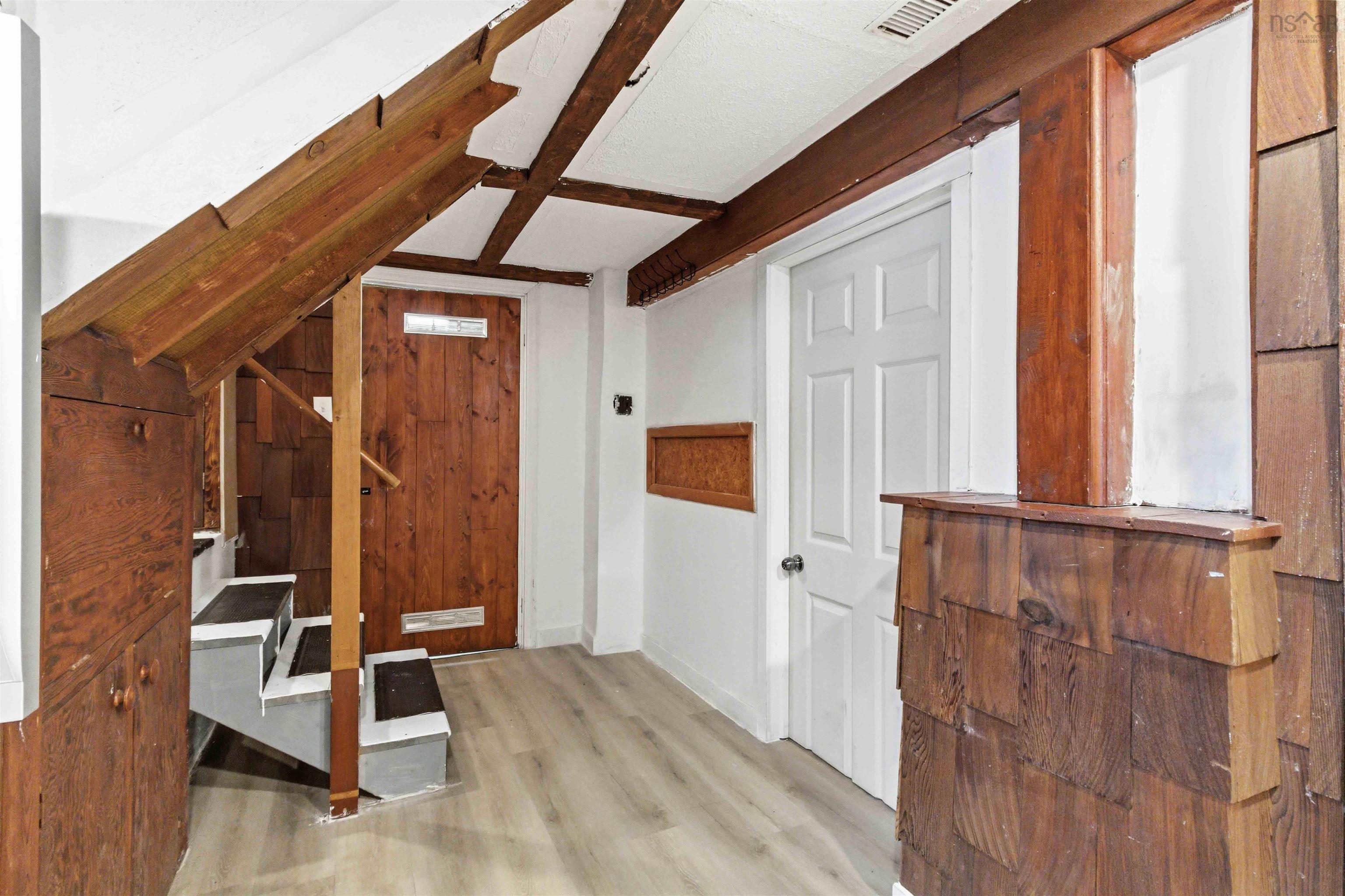 $499,900.00: 24 Auburn Avenue, Halifax