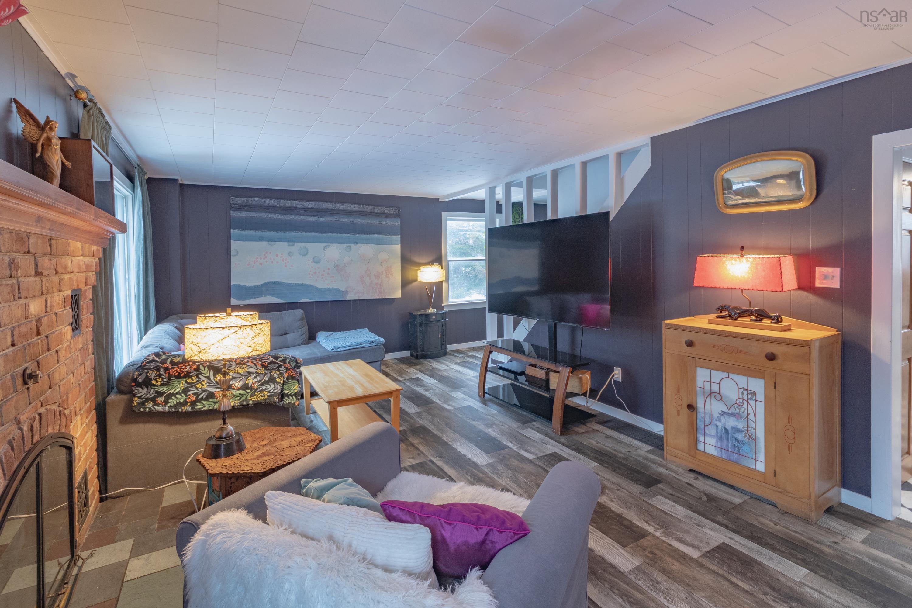 $289,900.00: 109 Ohio Road, Shelburne