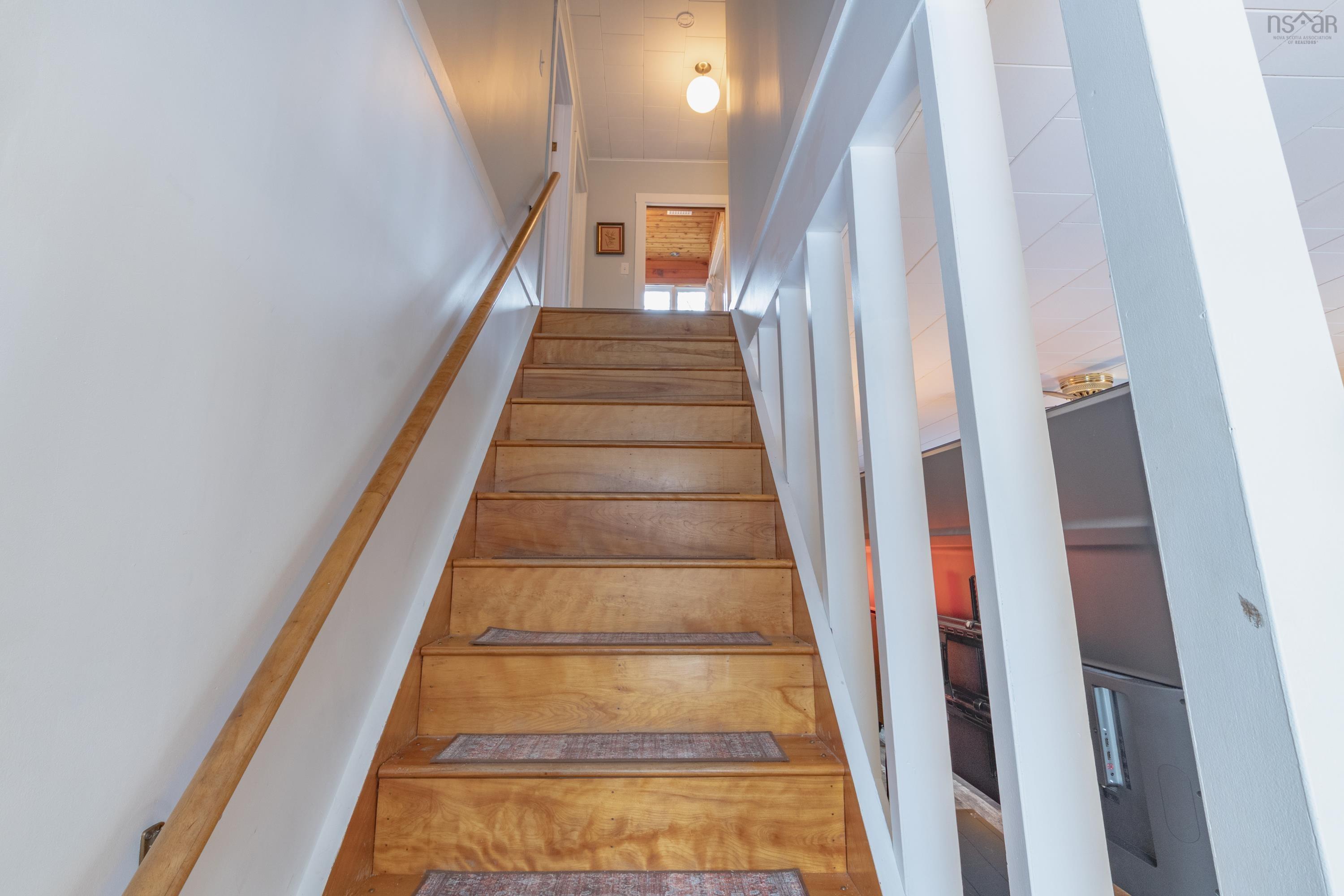 $289,900.00: 109 Ohio Road, Shelburne