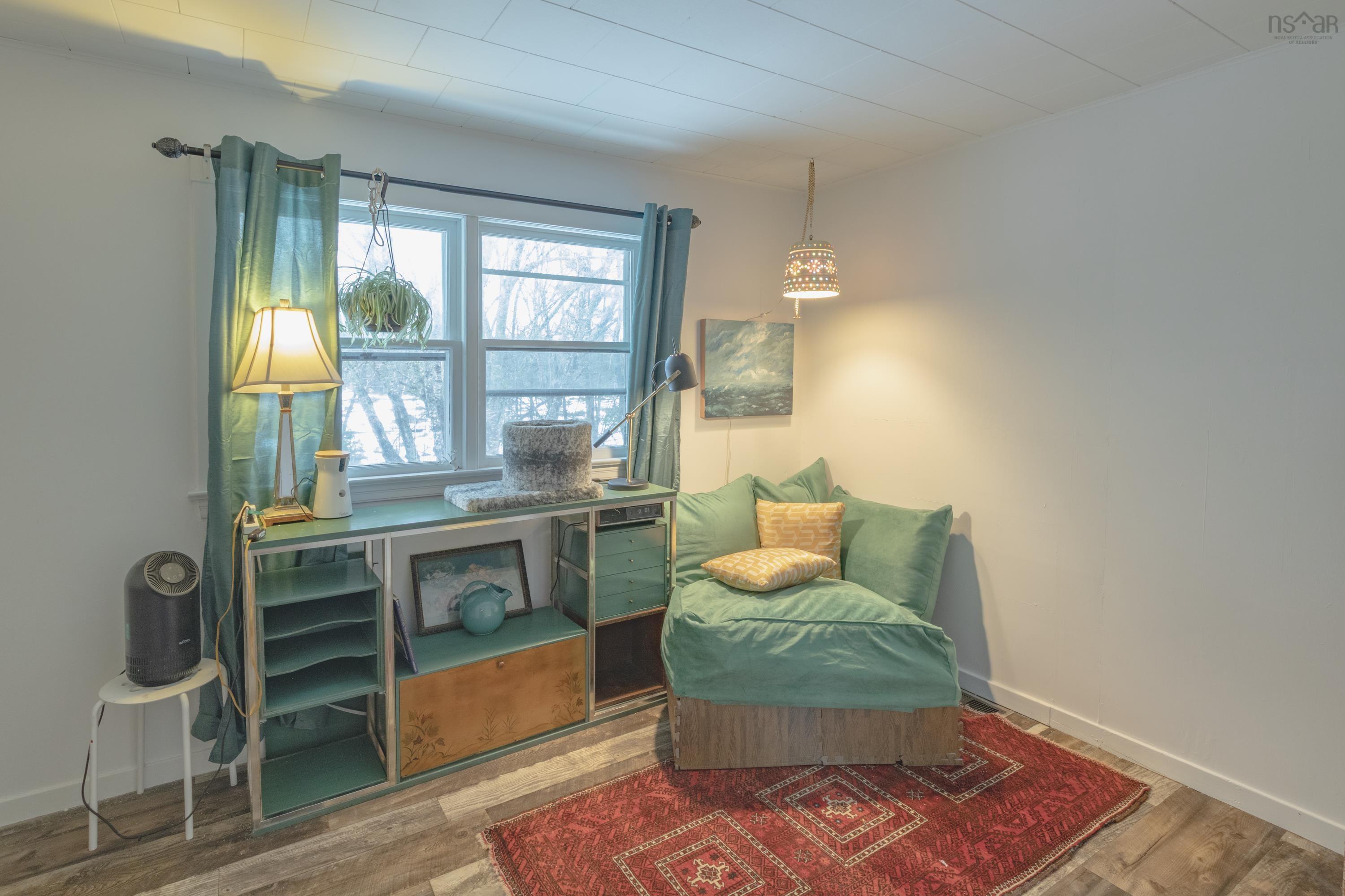 $289,900.00: 109 Ohio Road, Shelburne