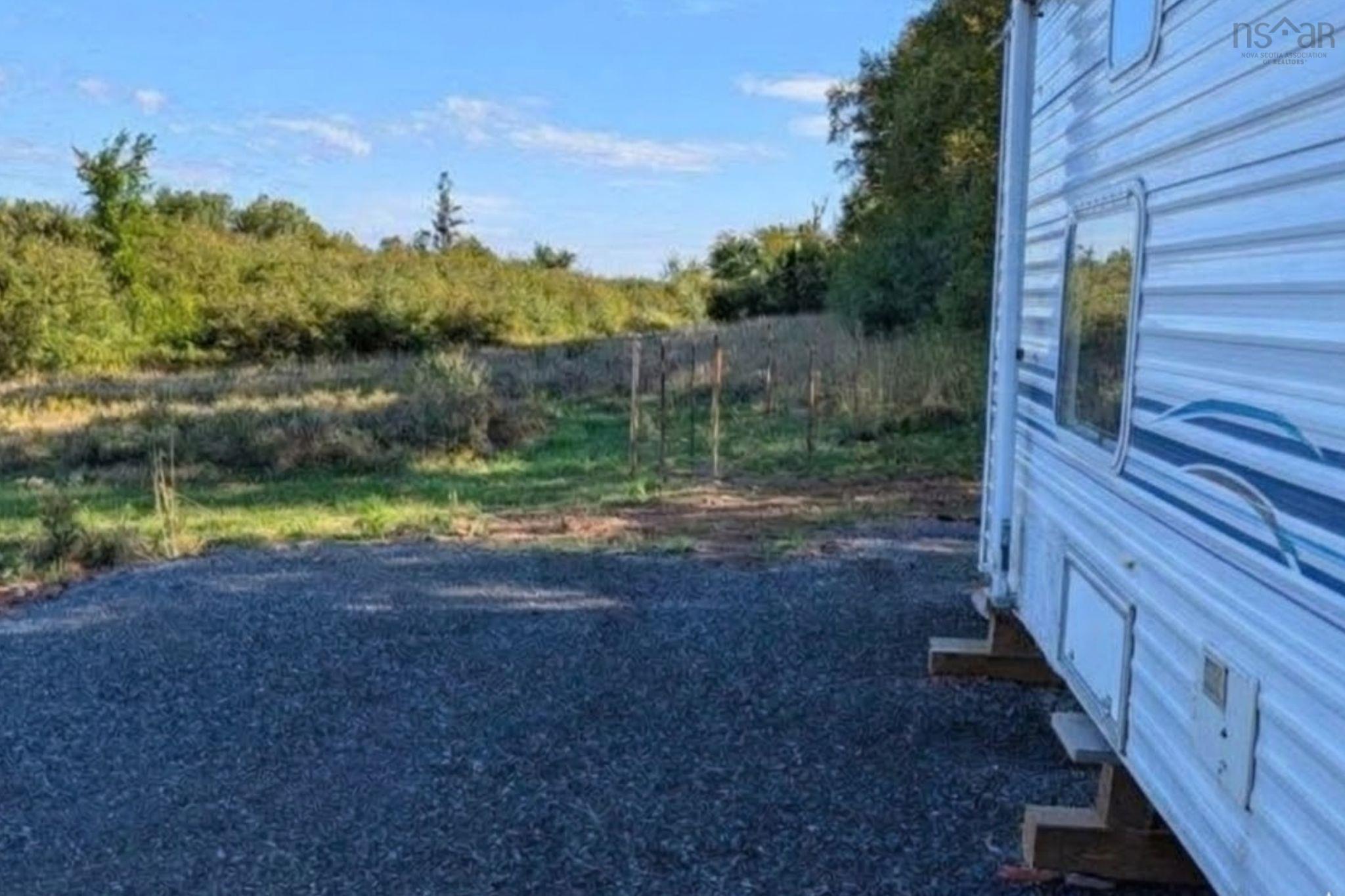 $38,000.00: 1013 River John Road, Hedgeville