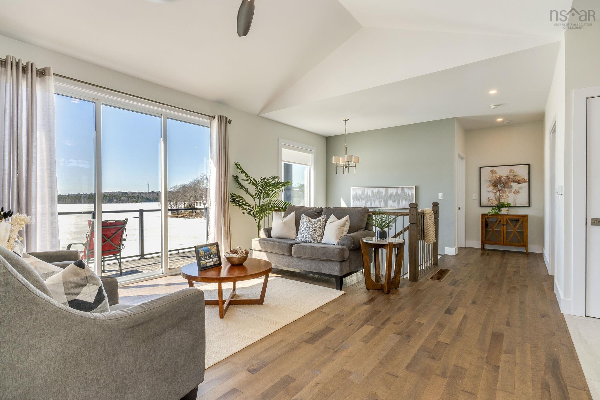 $899,900.00: 30 Montague Road, Lake Loon