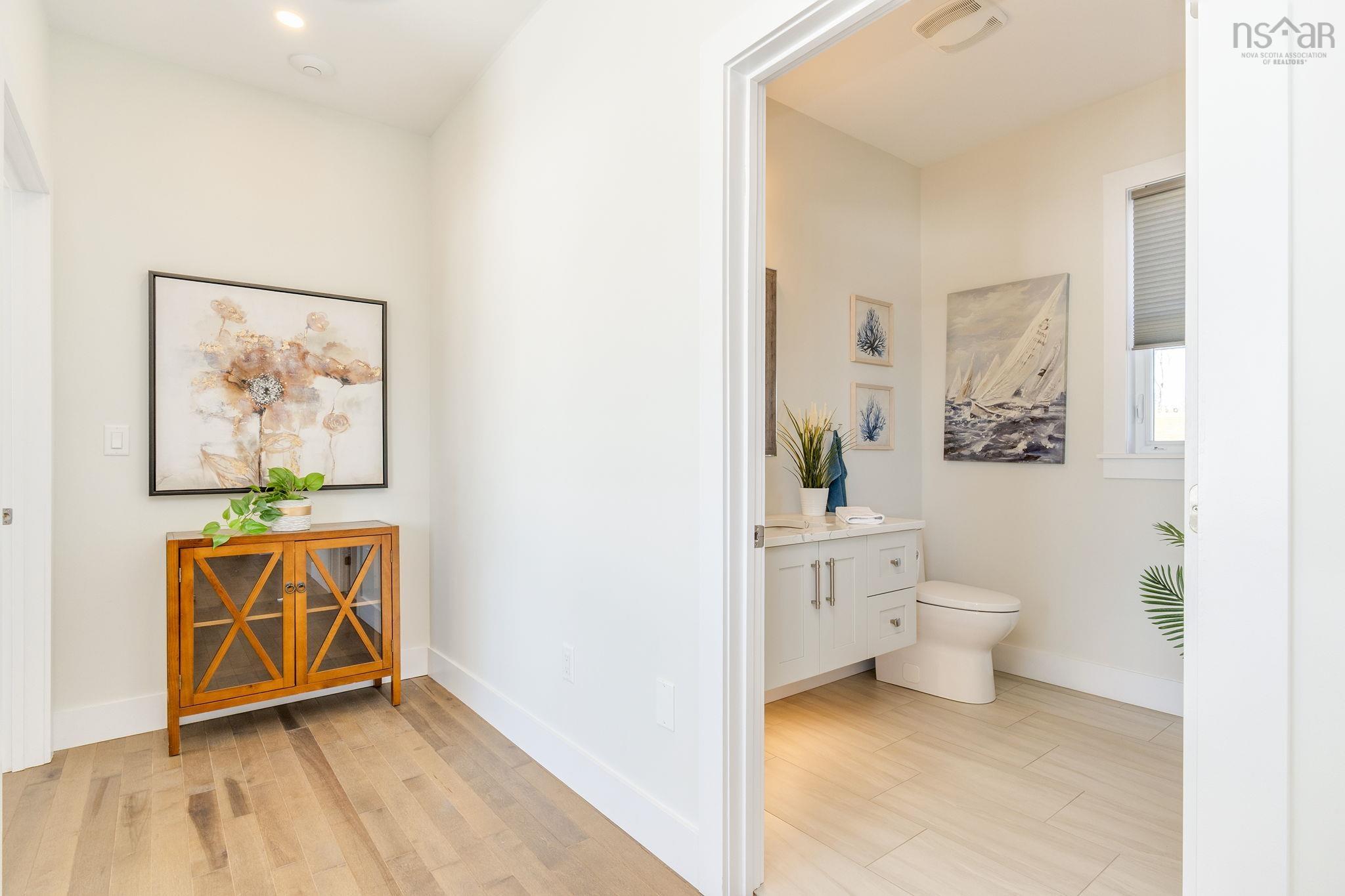 $899,900.00: 30 Montague Road, Lake Loon