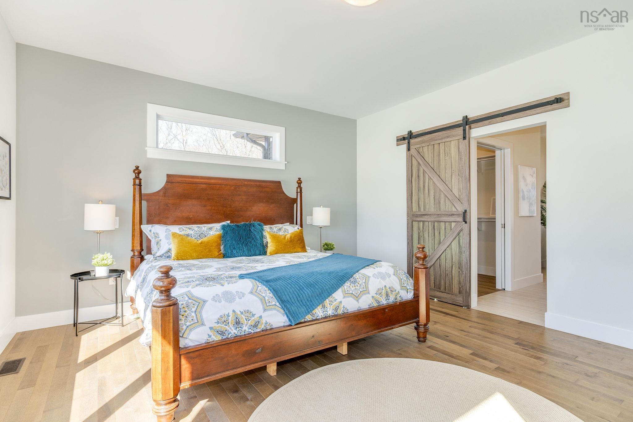 $899,900.00: 30 Montague Road, Lake Loon