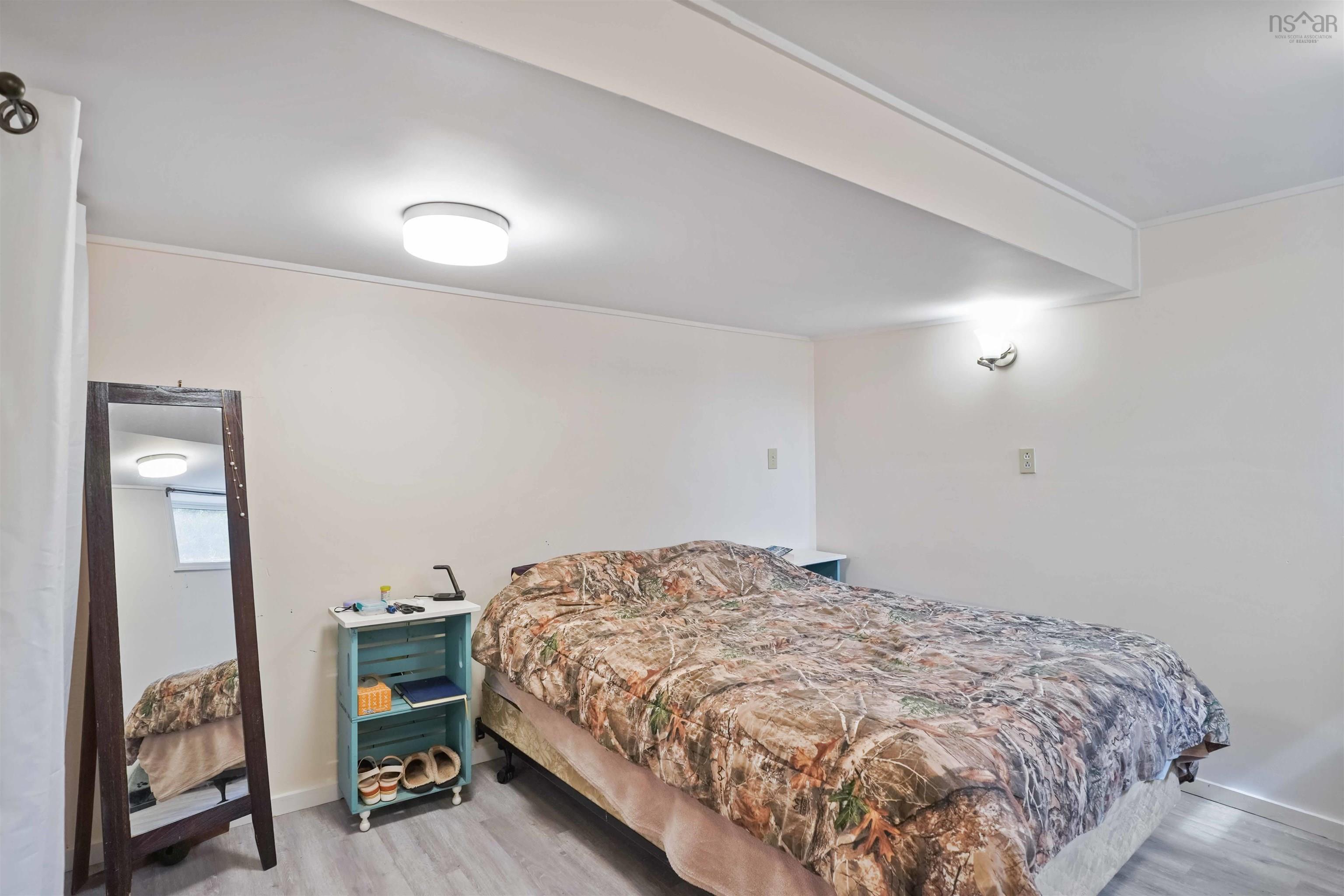 $374,500.00: 8049 Highway 221, Centreville