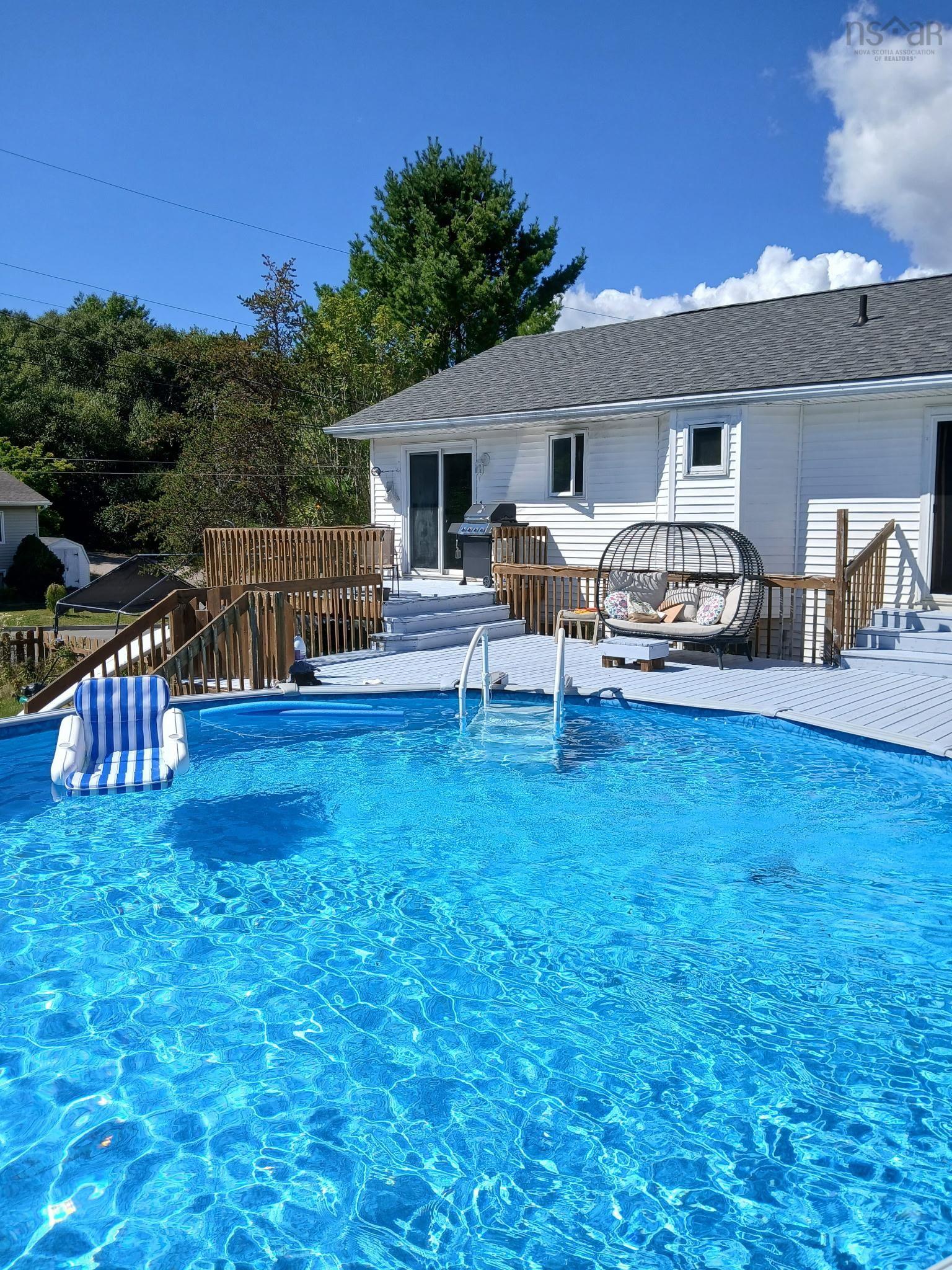 $429,900.00: 406 Parkdale Avenue, Truro