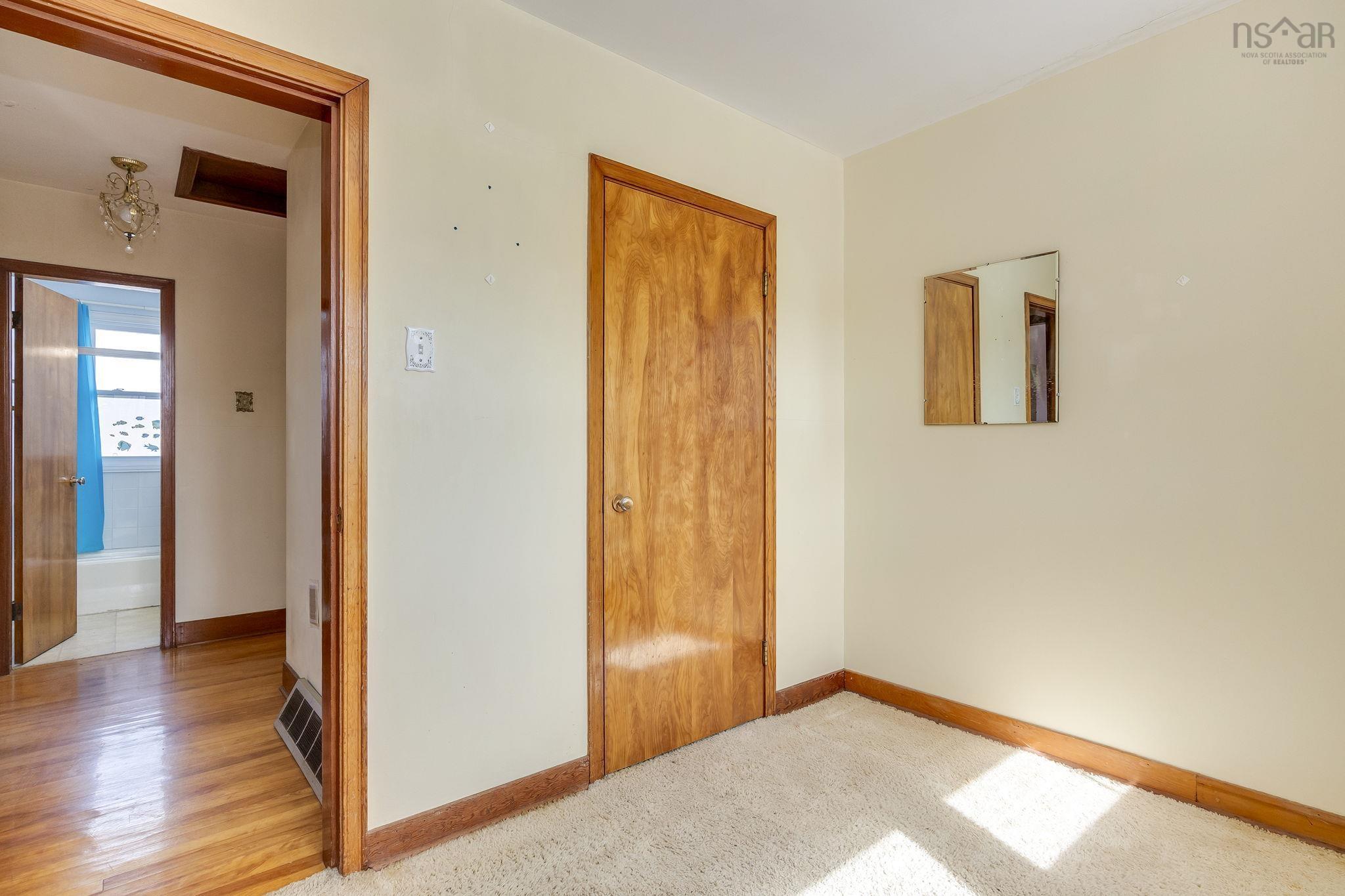 $299,900.00: 42 Oakwood Avenue, Dartmouth