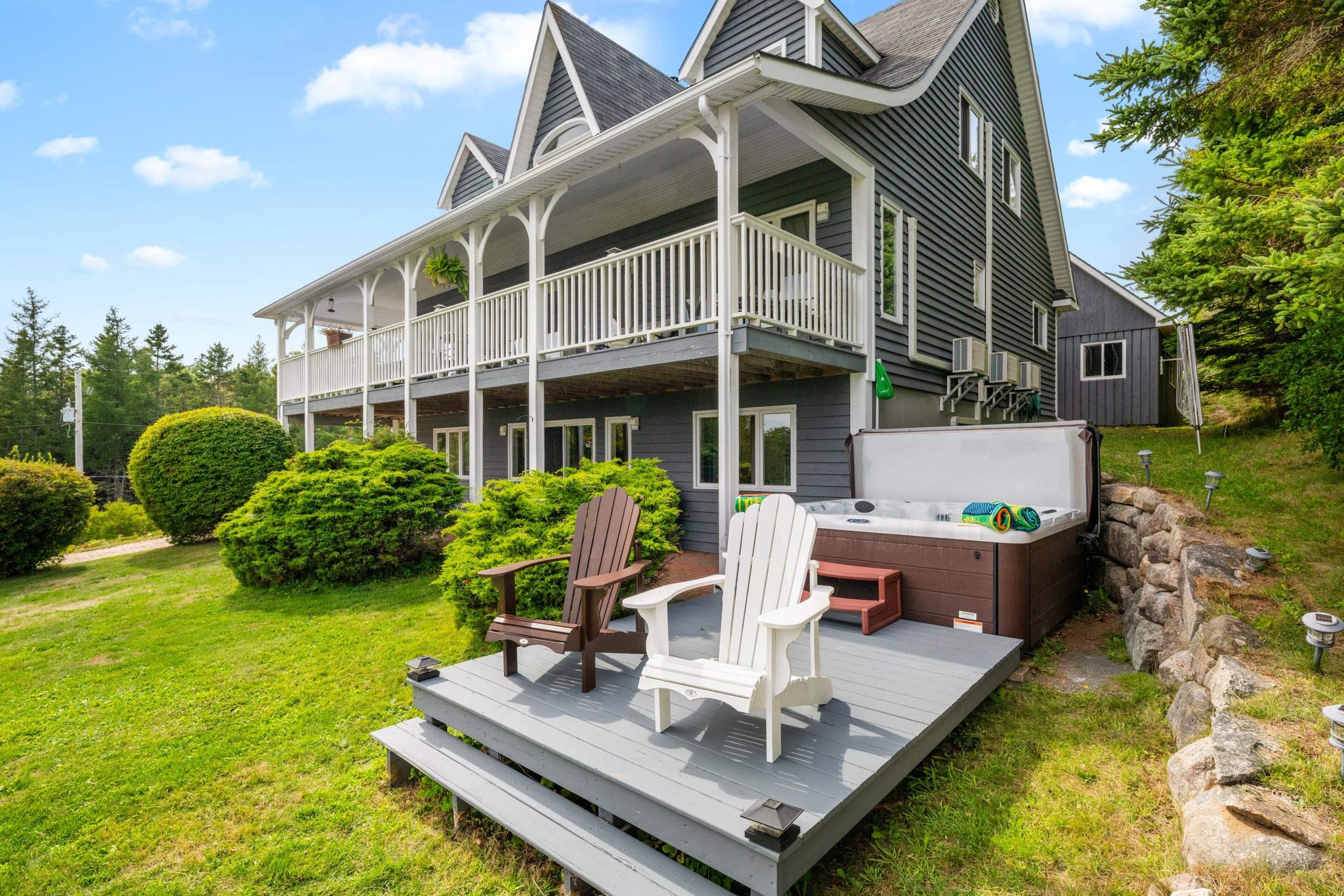 $1,190,000.00: 19 Graves Island Road, East Chester