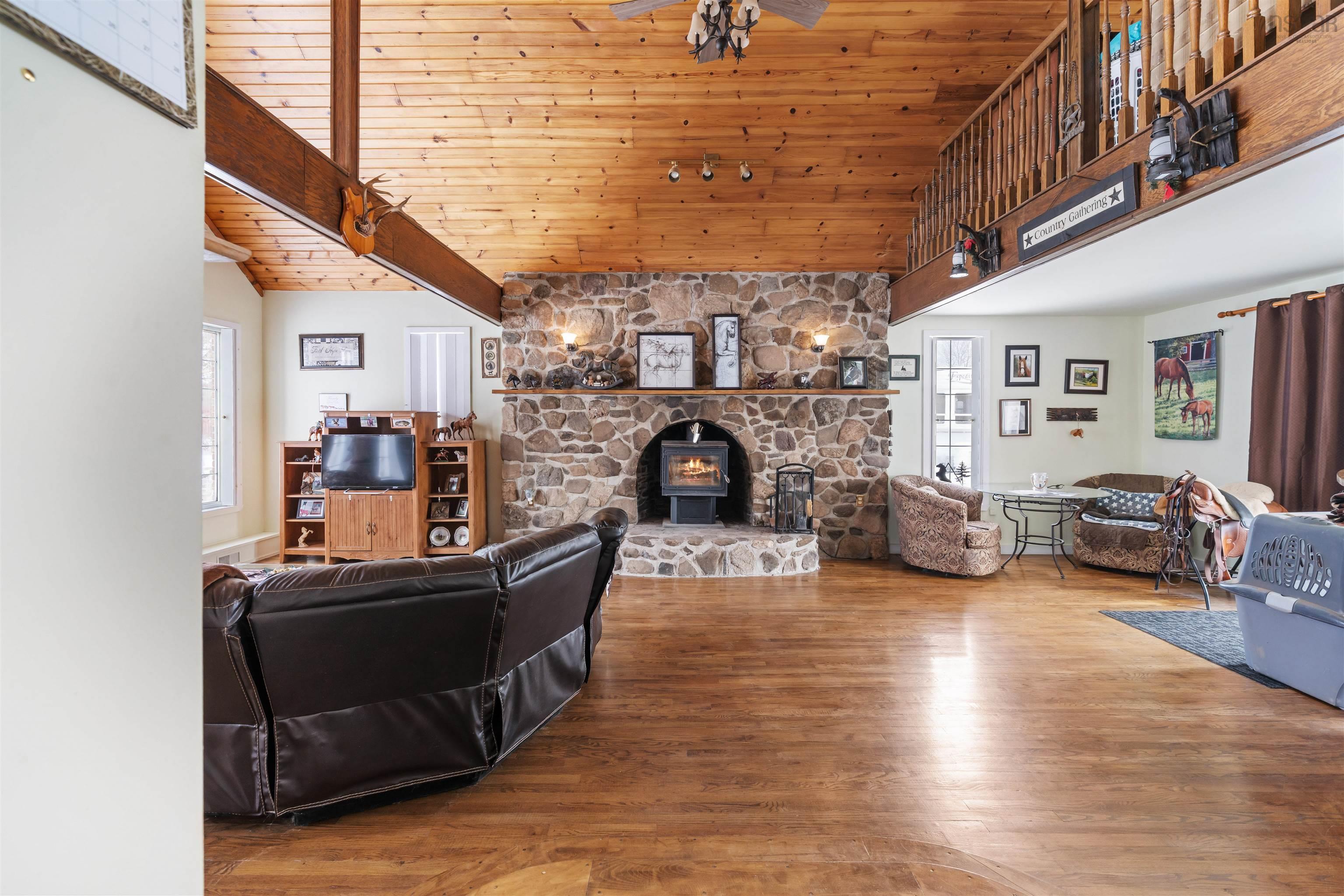 $1,250,000.00: 5124 Highway 14 Highway, Upper Nine Mile River