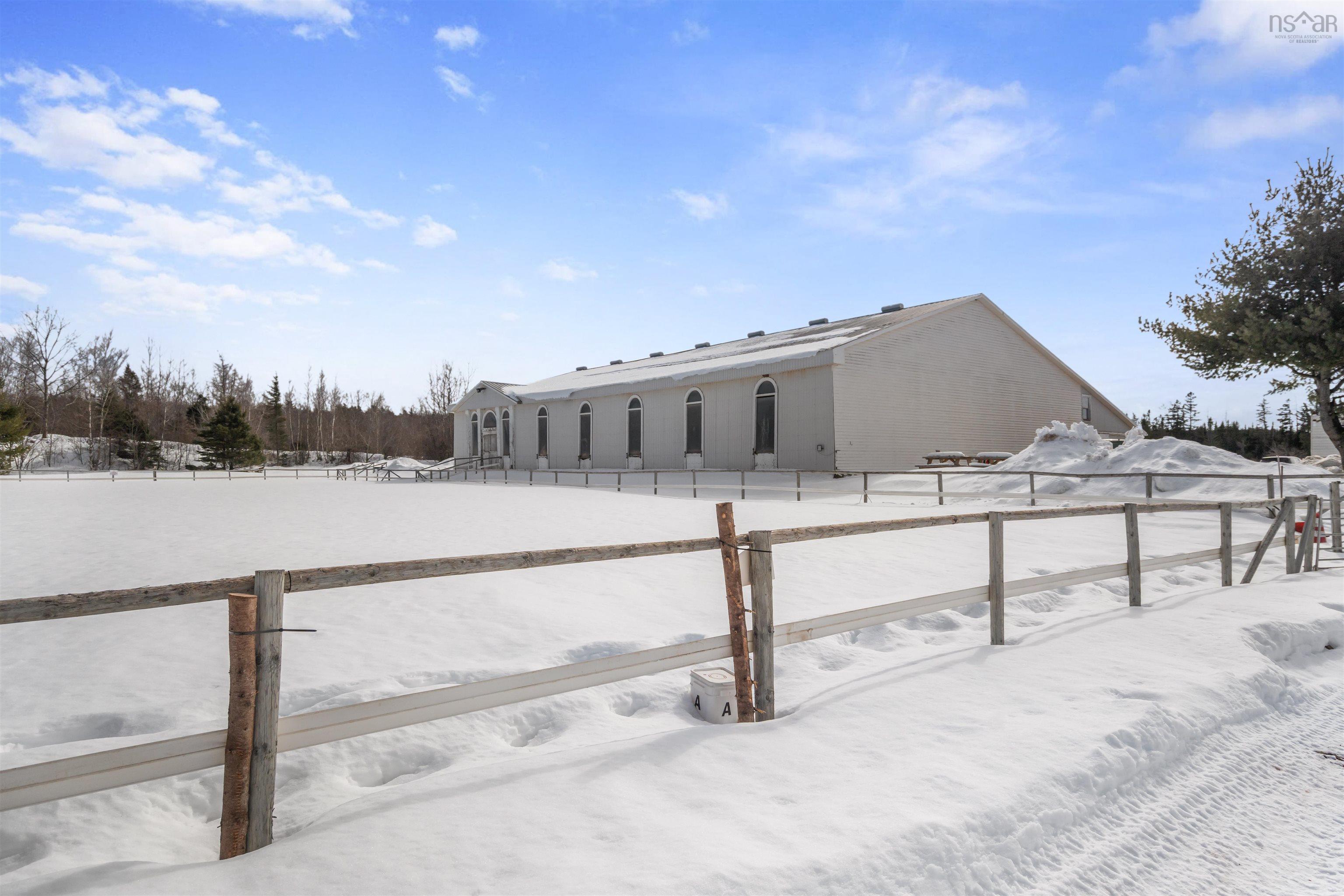 $1,250,000.00: 5124 Highway 14 Highway, Upper Nine Mile River