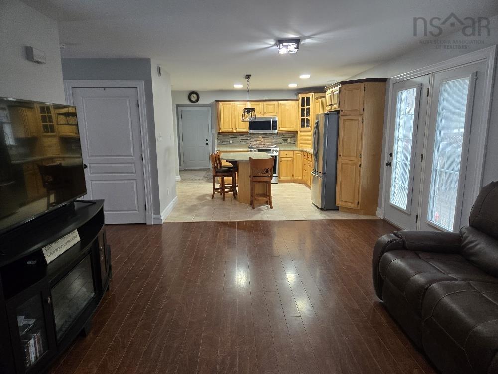 $549,900.00: 126 Sandy Place, Valley