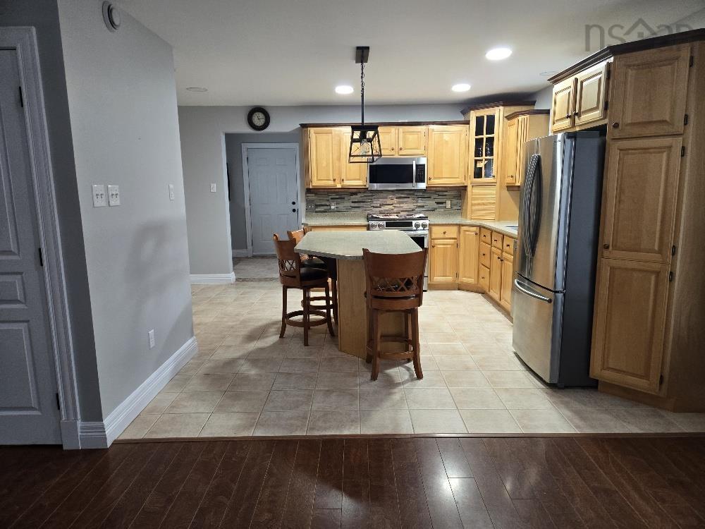 $549,900.00: 126 Sandy Place, Valley