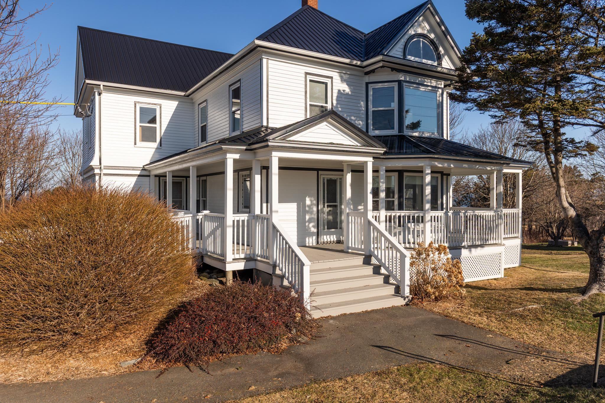 $489,900.00: 1833 Highway 1, Church Point