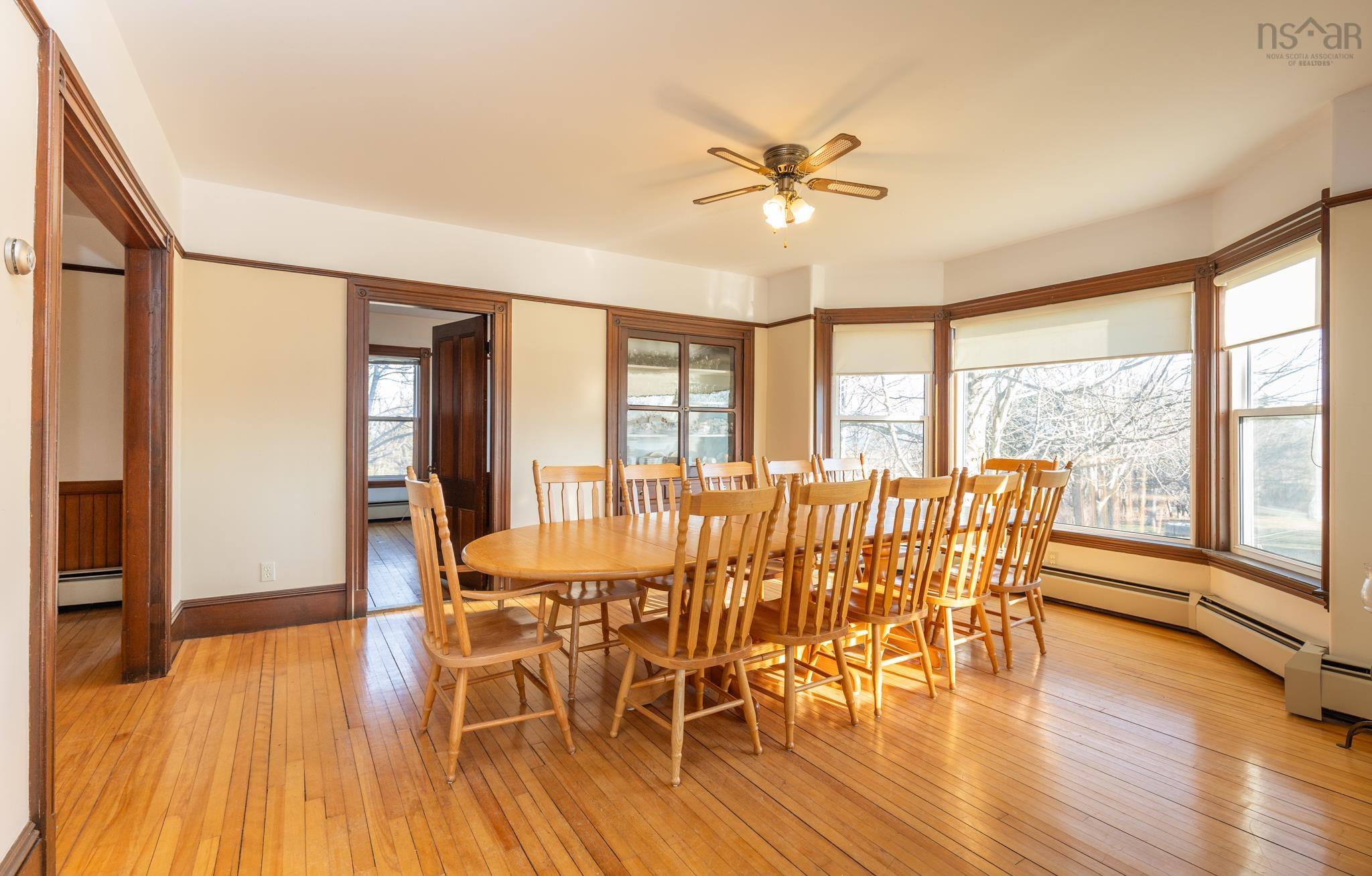 $474,900.00: 1833 Highway 1, Church Point