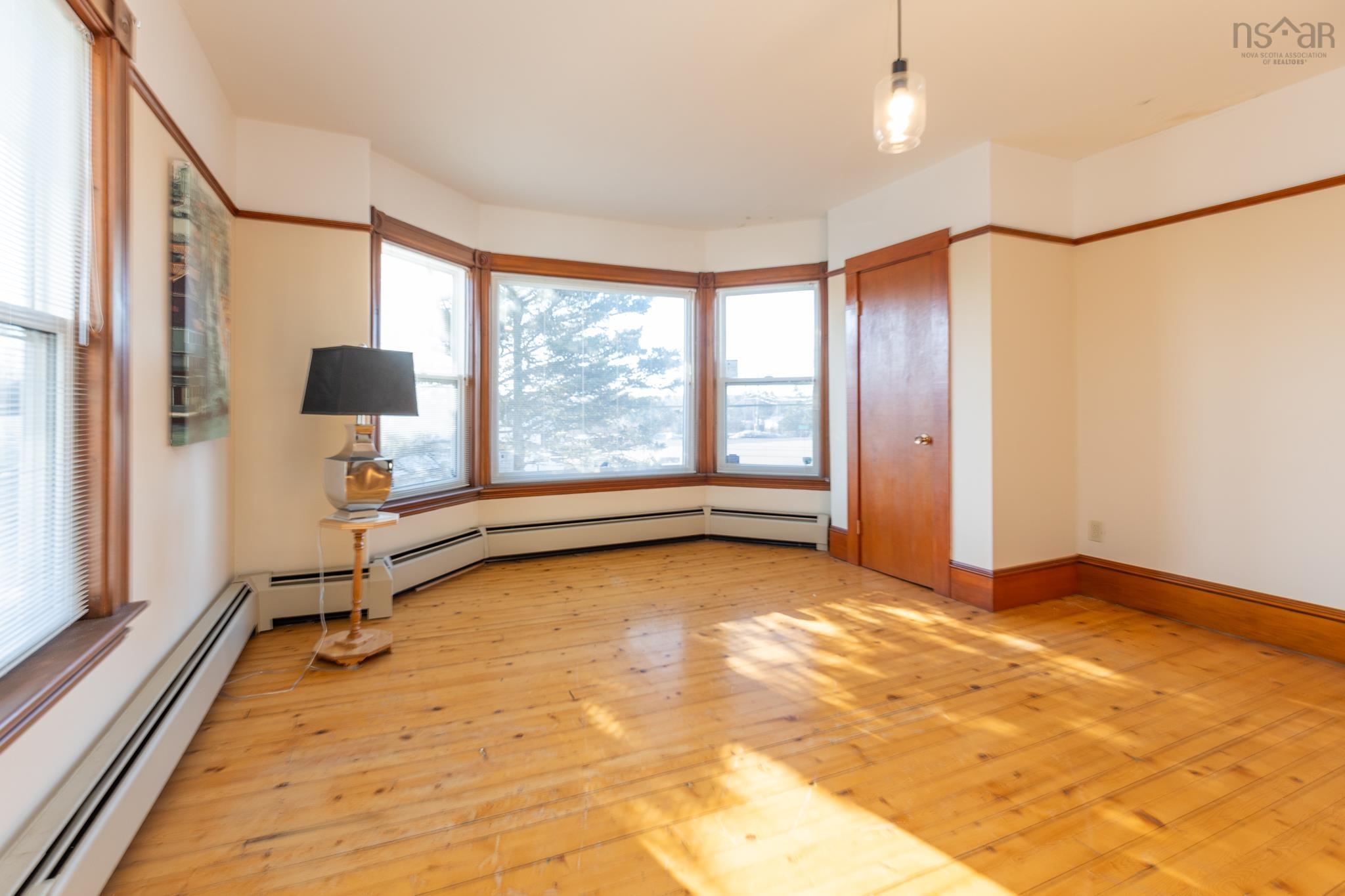 $489,900.00: 1833 Highway 1, Church Point