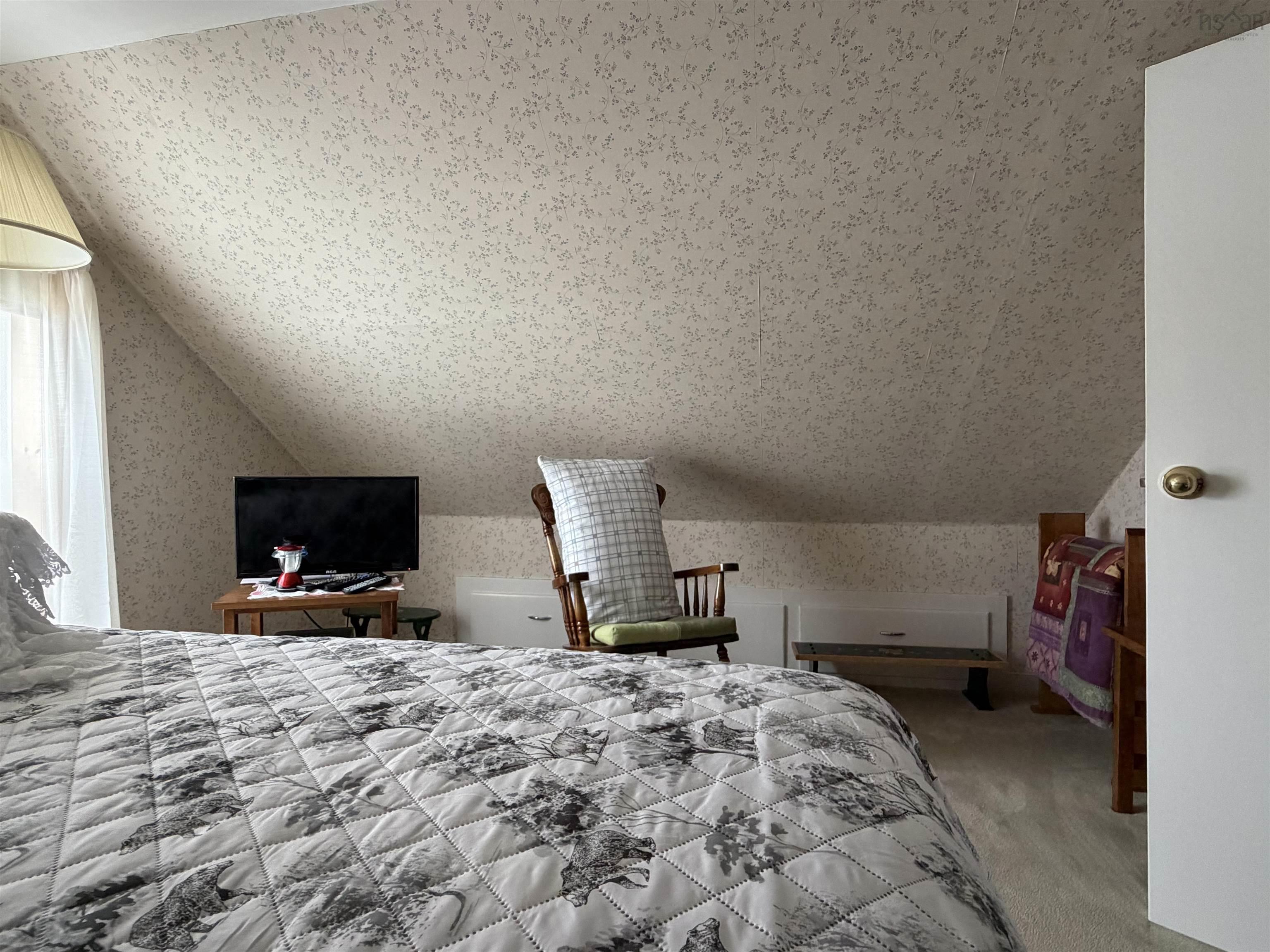 $249,000.00: 6144 Highway 4, Linacy