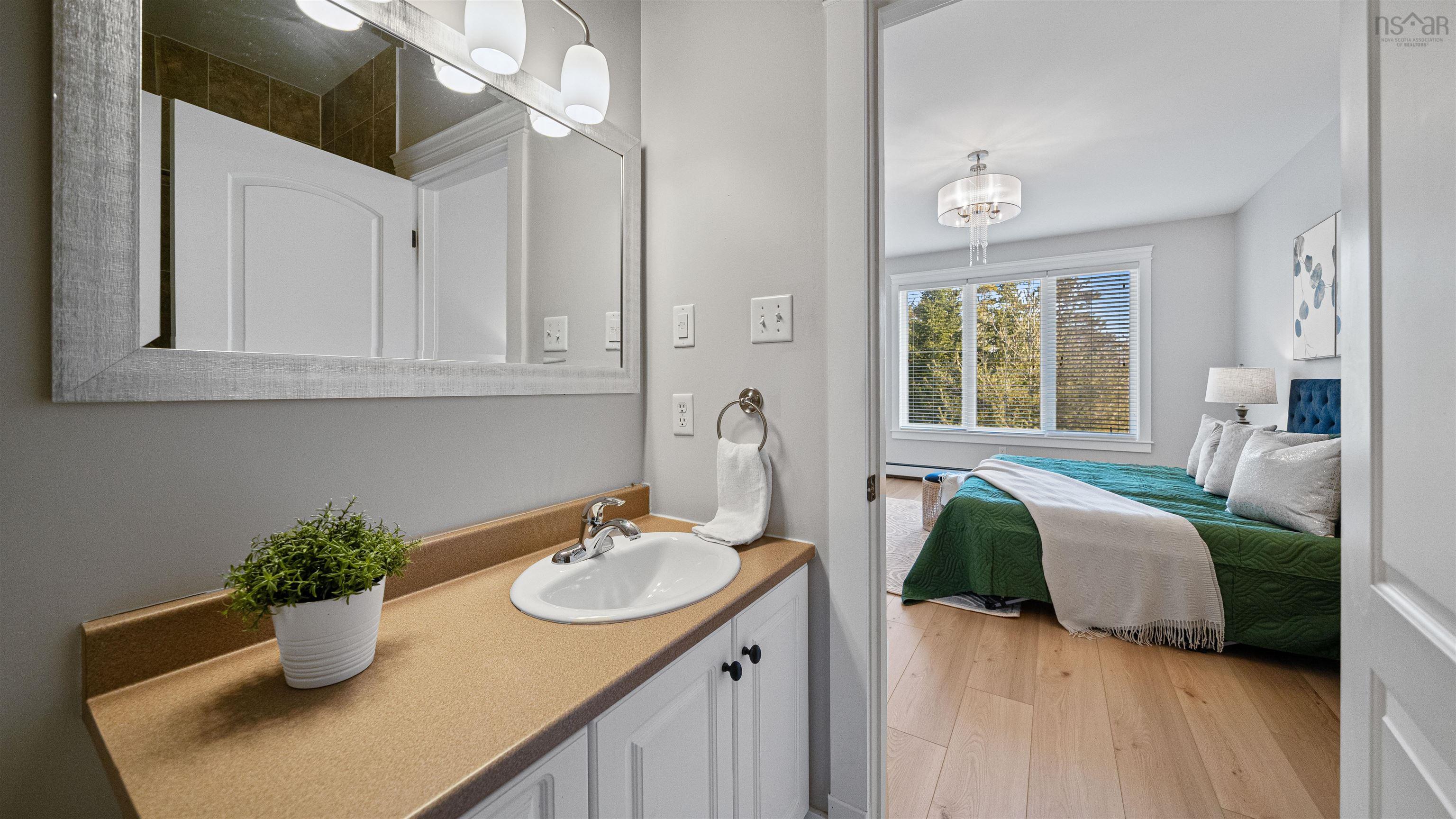 $649,000.00: 11 Kirkwood Court, Bedford