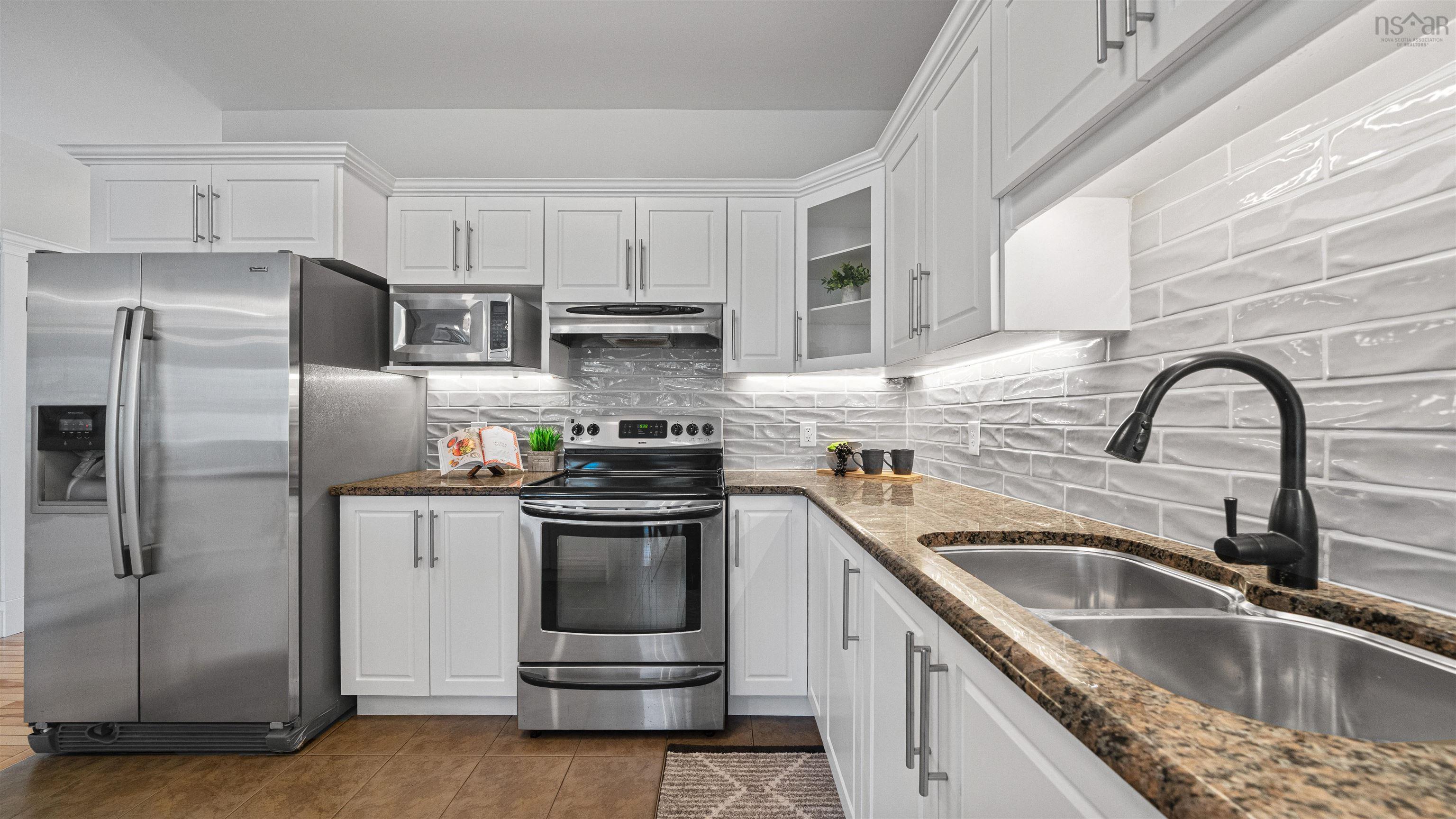 $649,000.00: 11 Kirkwood Court, Bedford