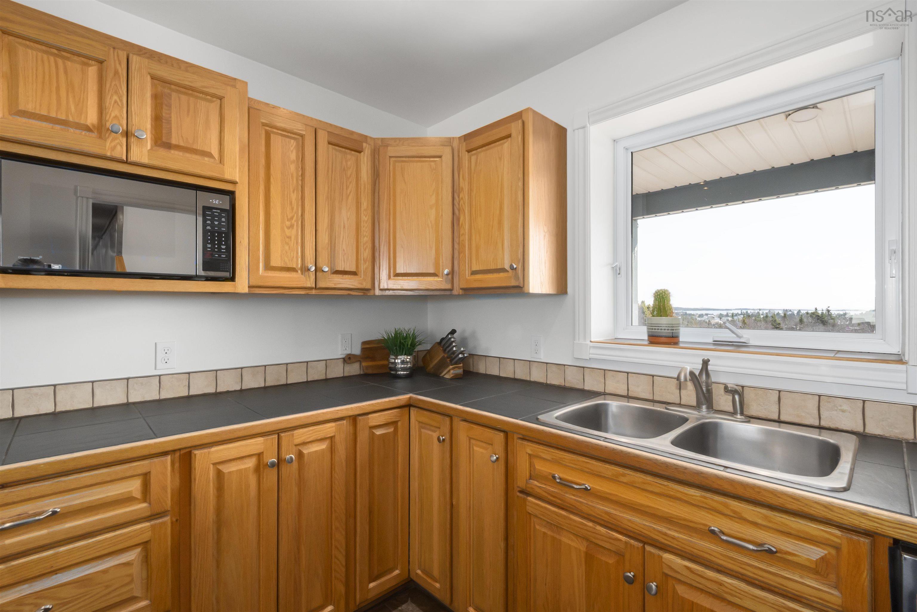 $650,000.00: 3491 Old Sambro Road, Williamswood