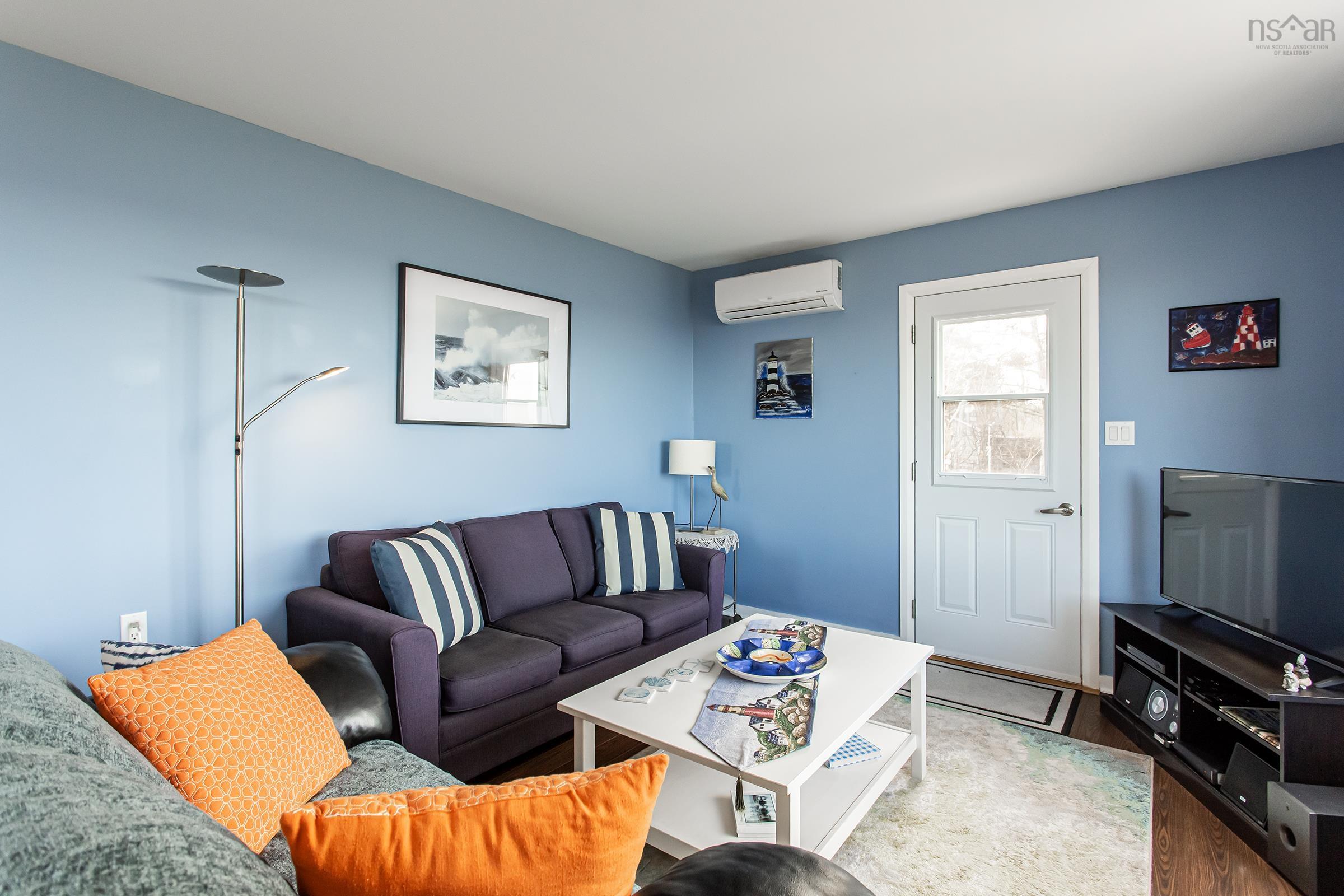 $475,000.00: 5015 Shore Road W, Parkers Cove