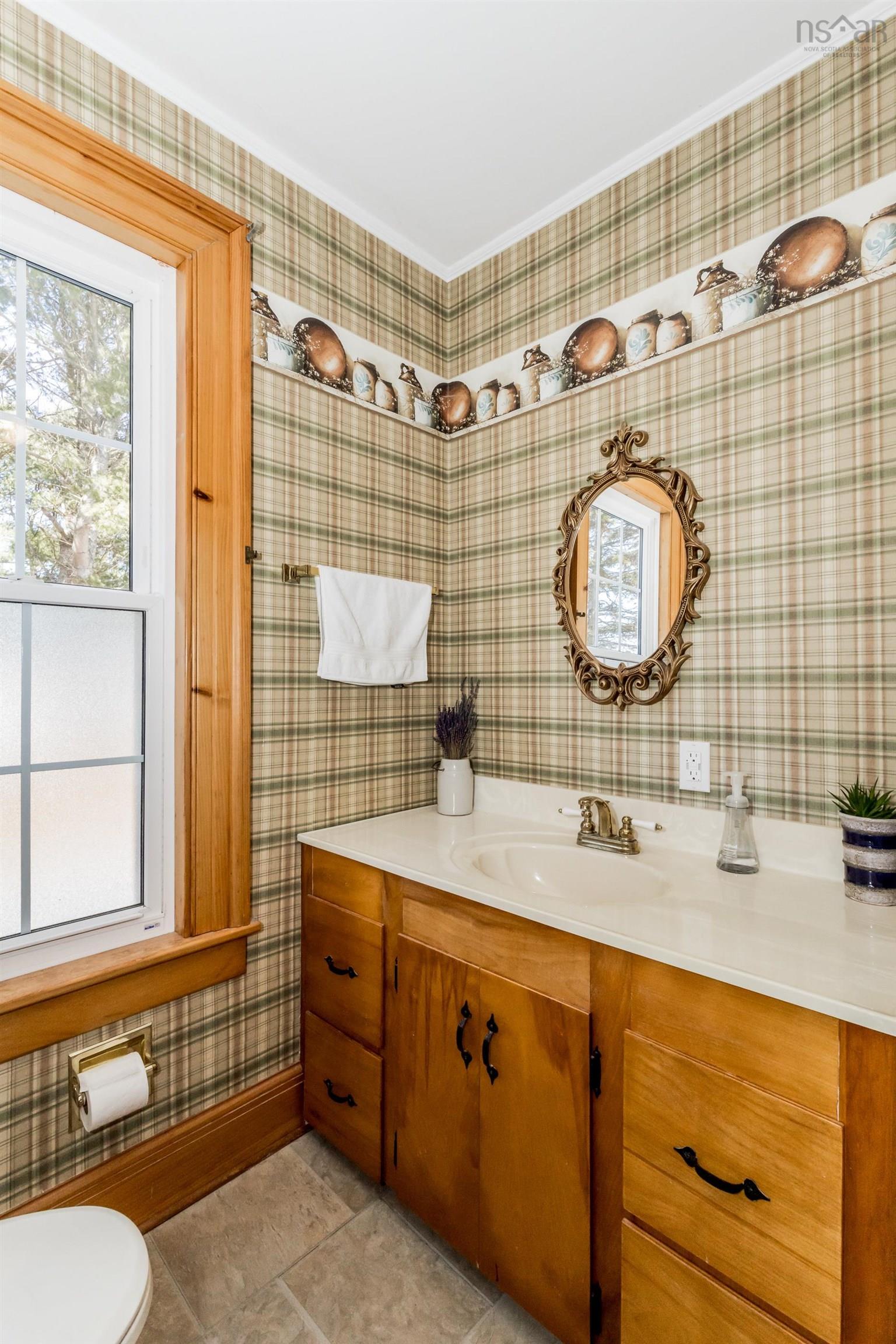 $485,000.00: 1303 Highway 201, Round Hill