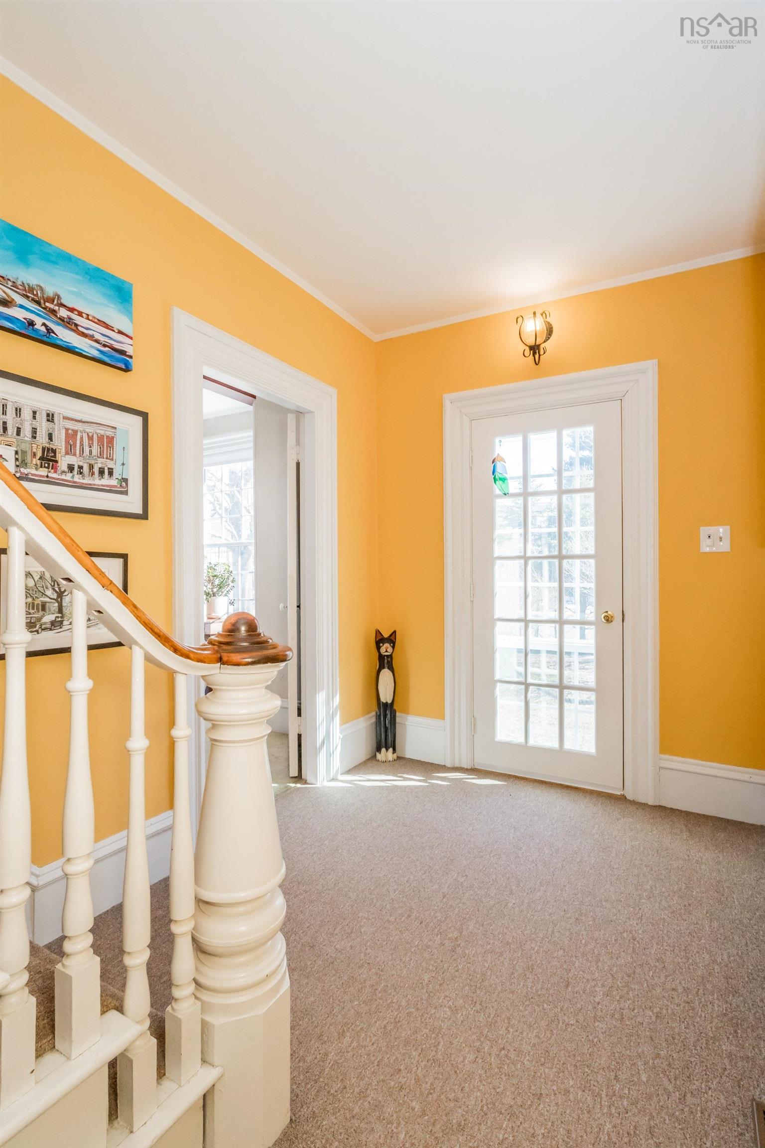 $465,000.00: 1303 Highway 201, Round Hill