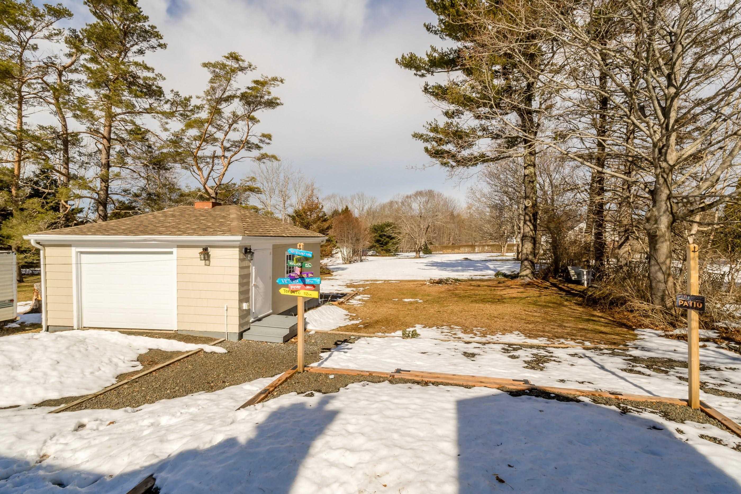 $409,900.00: 59 Highway 201, Lequille