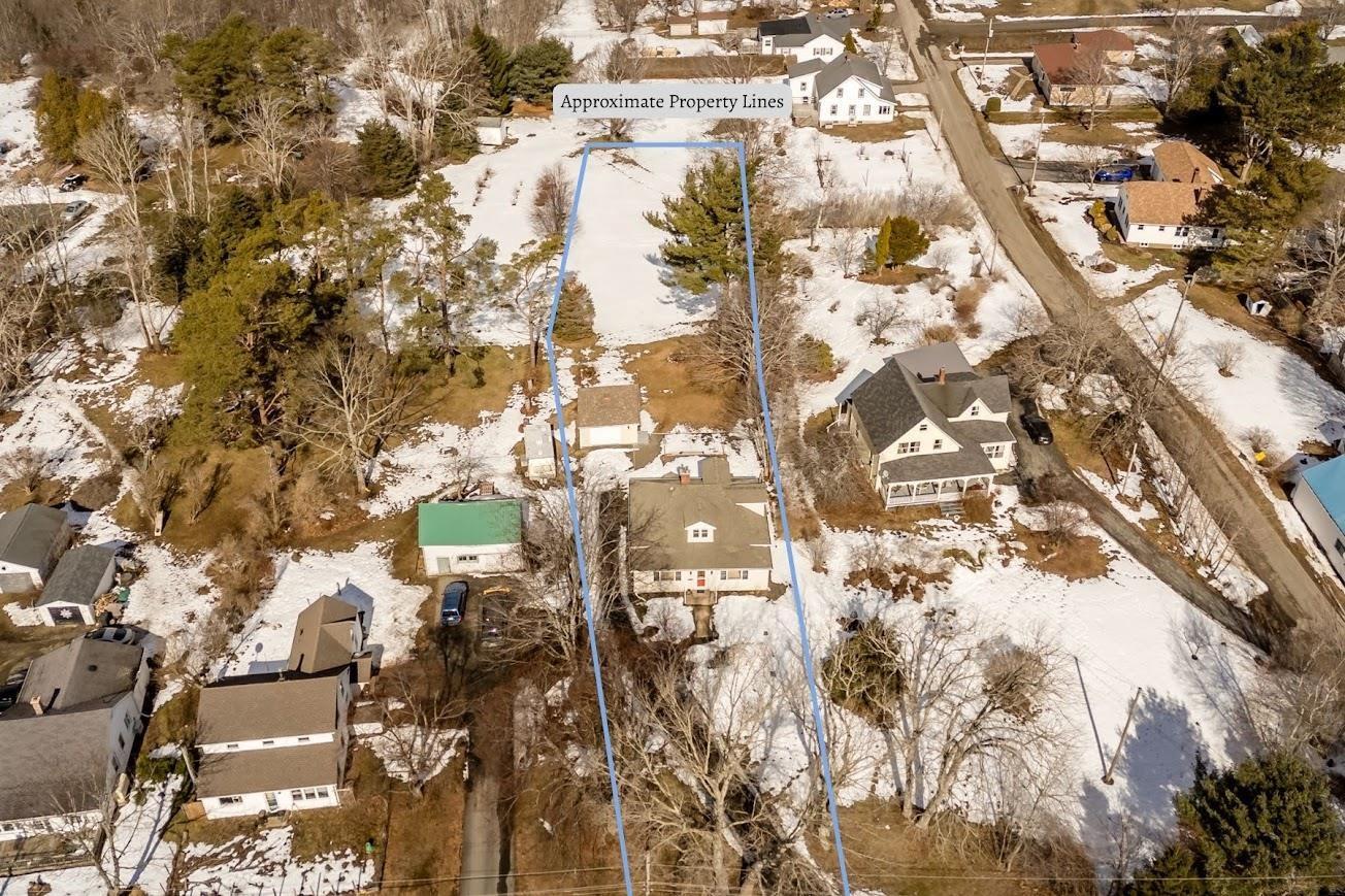 $409,900.00: 59 Highway 201, Lequille