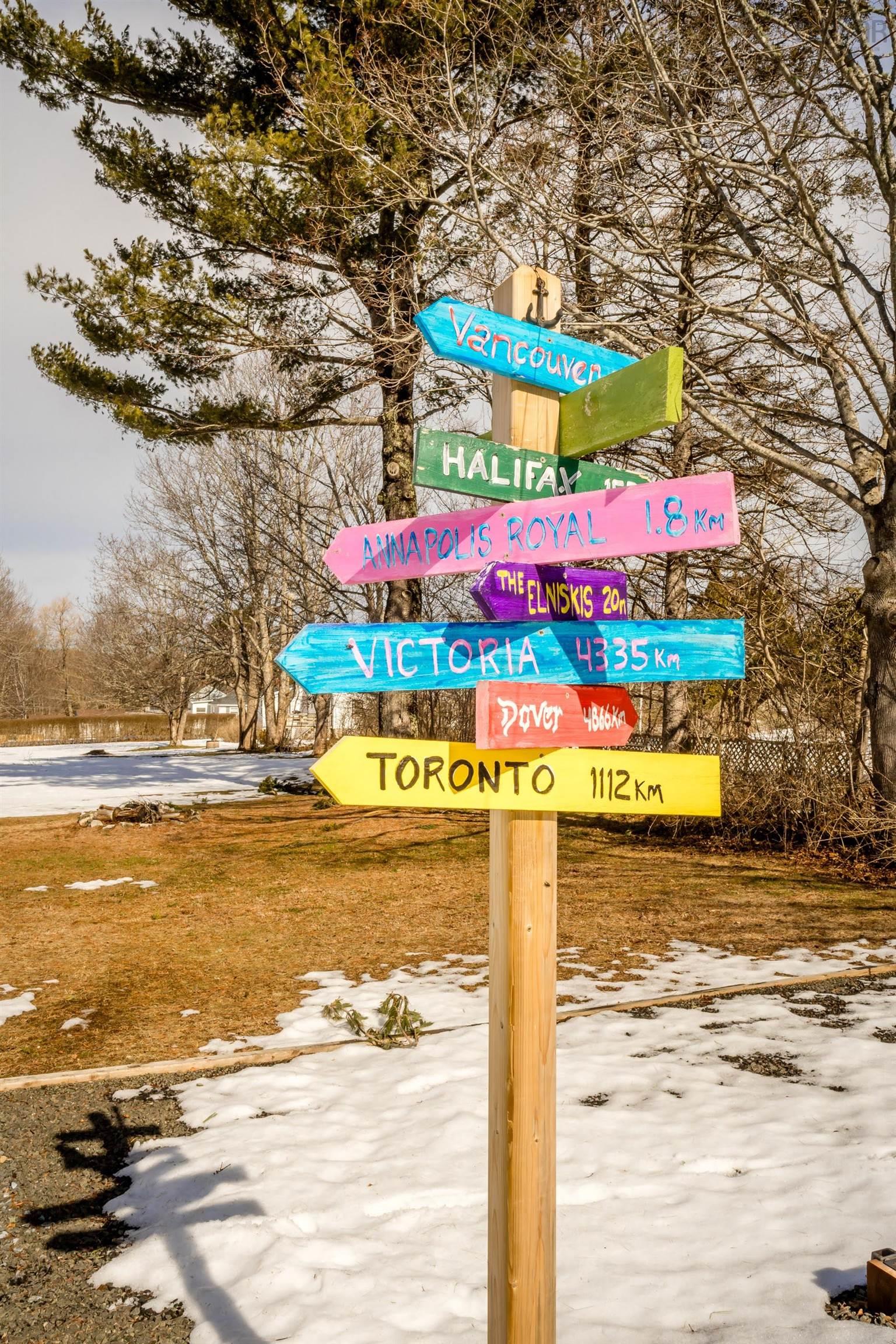 $409,900.00: 59 Highway 201, Lequille