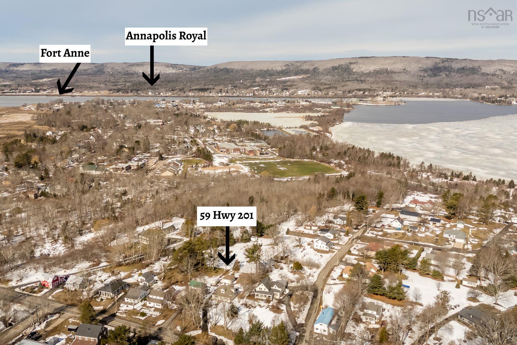 $409,900.00: 59 Highway 201, Lequille