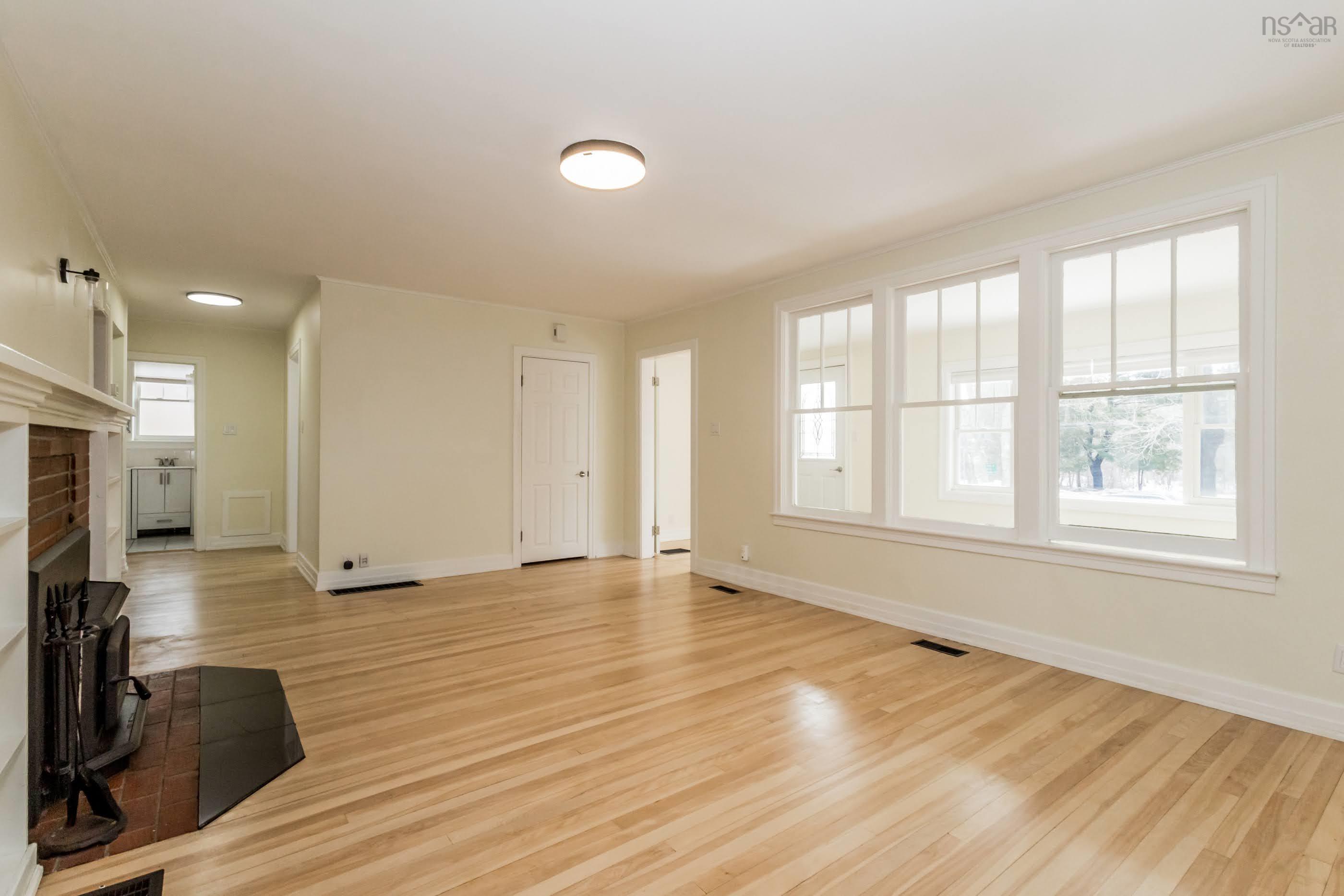 $409,900.00: 59 Highway 201, Lequille