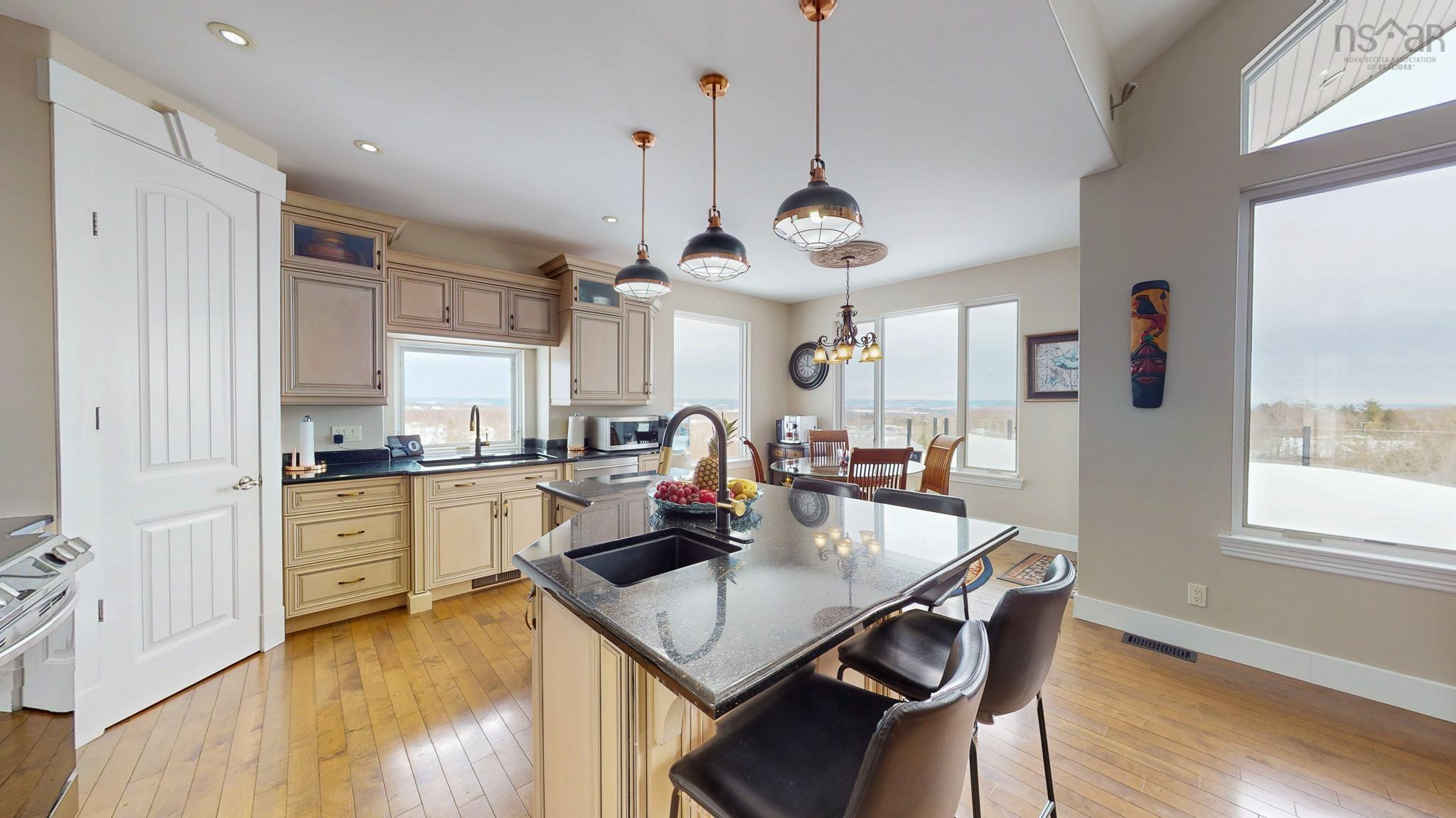 $925,000.00: 31 Falcon Drive, New Minas