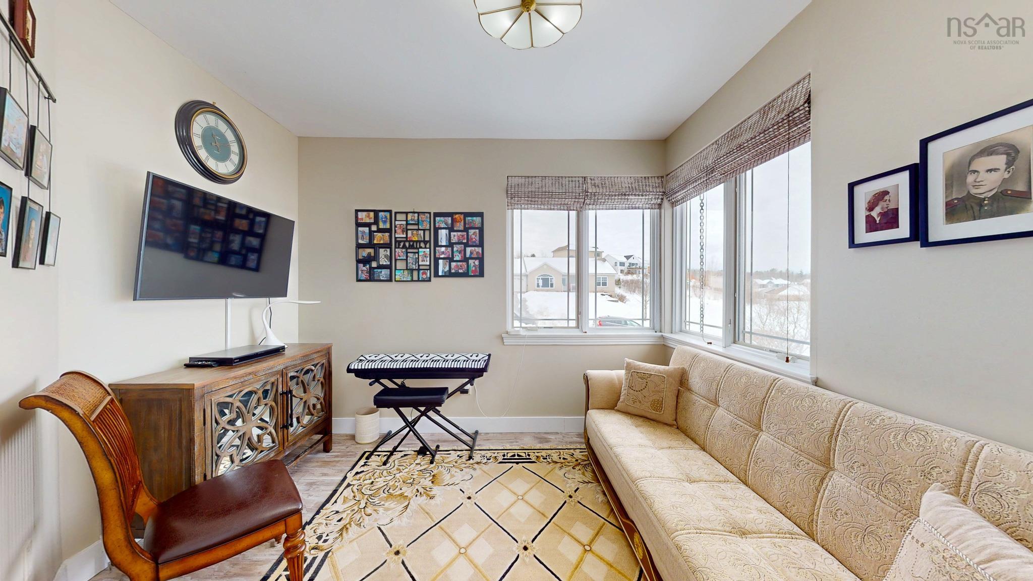 $925,000.00: 31 Falcon Drive, New Minas