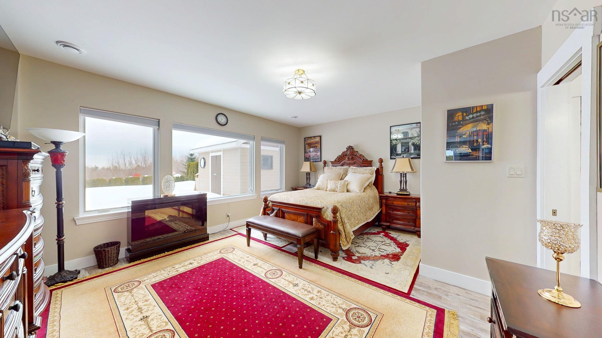 $925,000.00: 31 Falcon Drive, New Minas