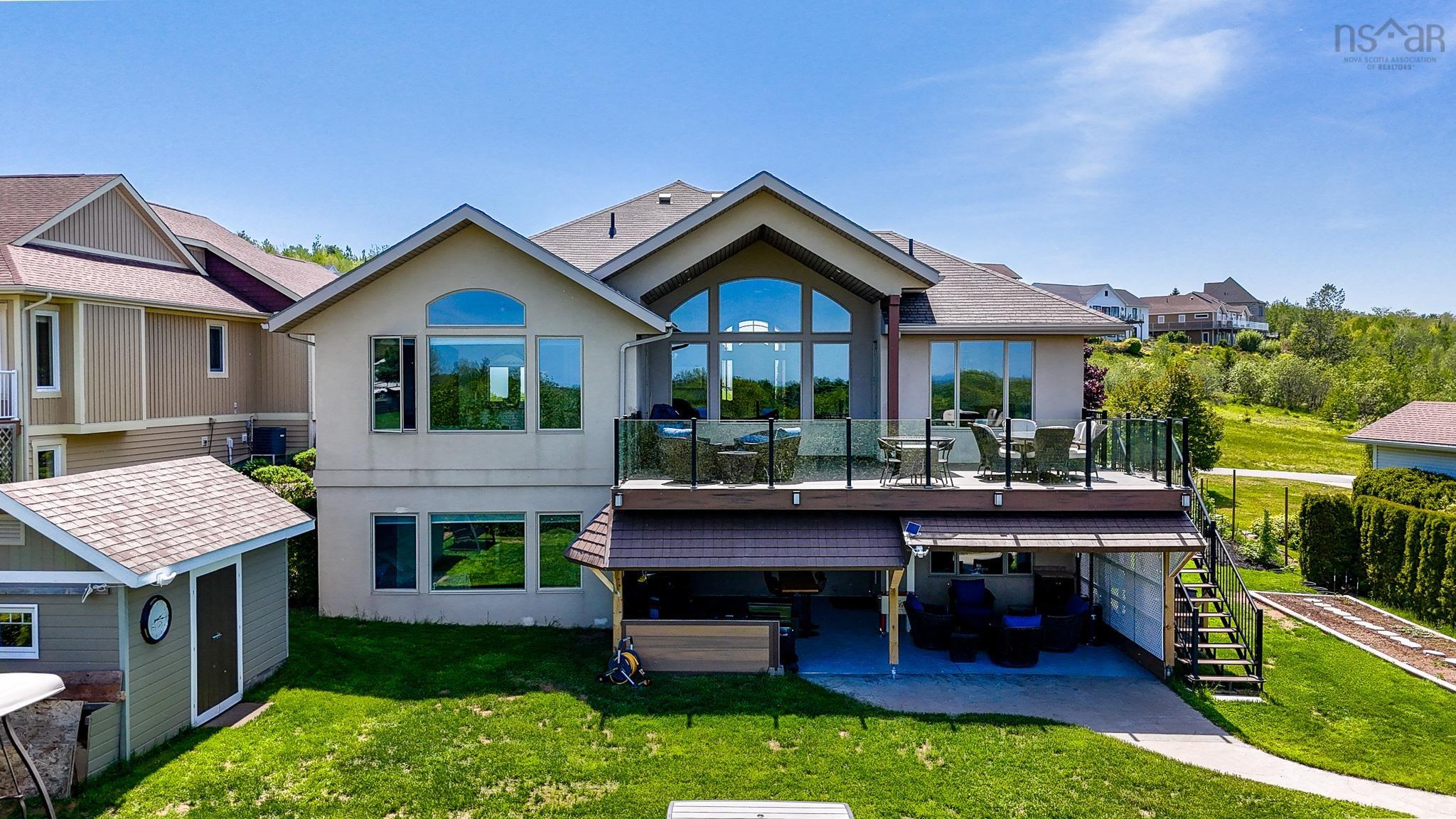 $925,000.00: 31 Falcon Drive, Canaan