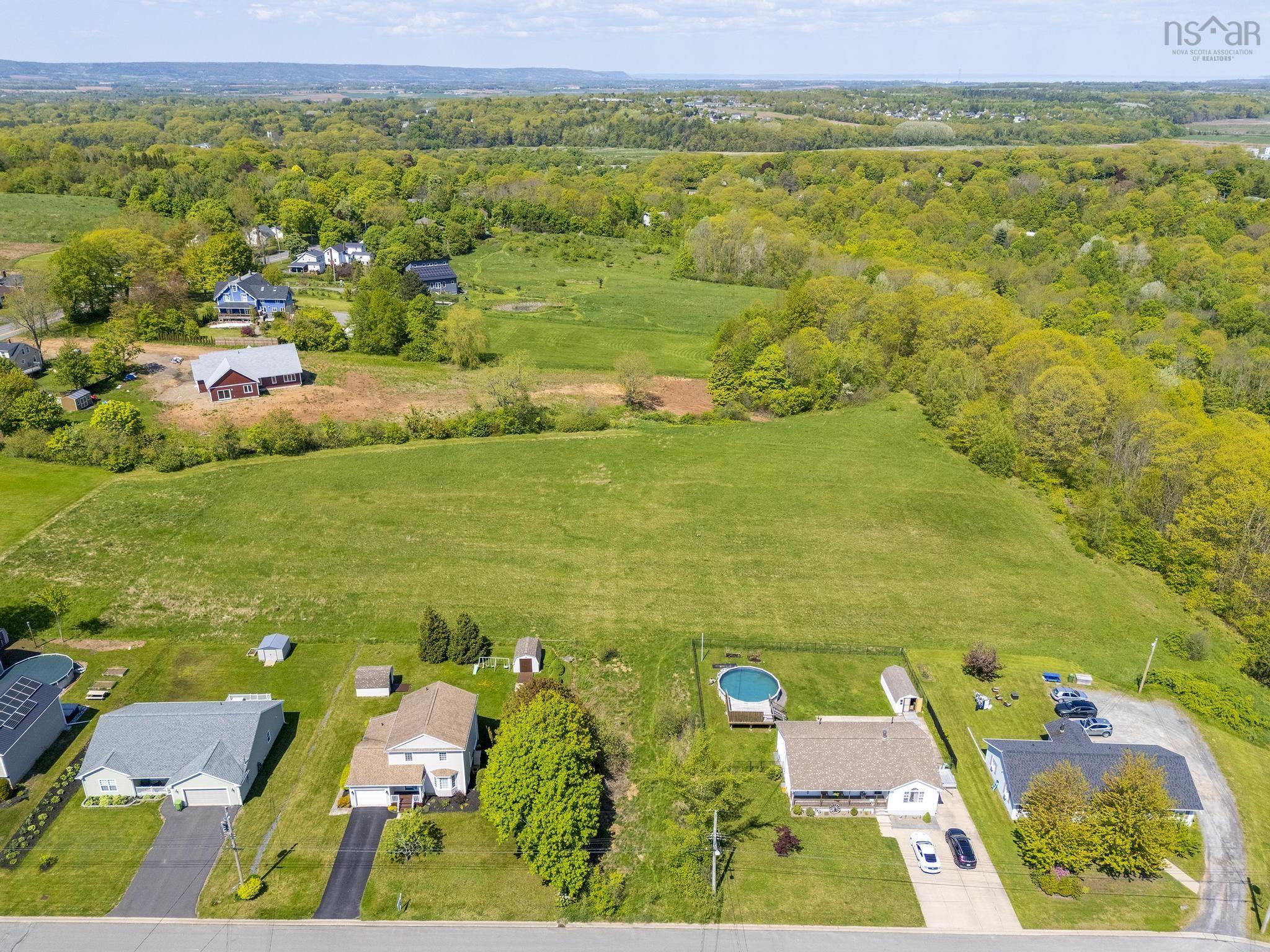 $350,000.00: Mill Run Extension Extension, Kentville