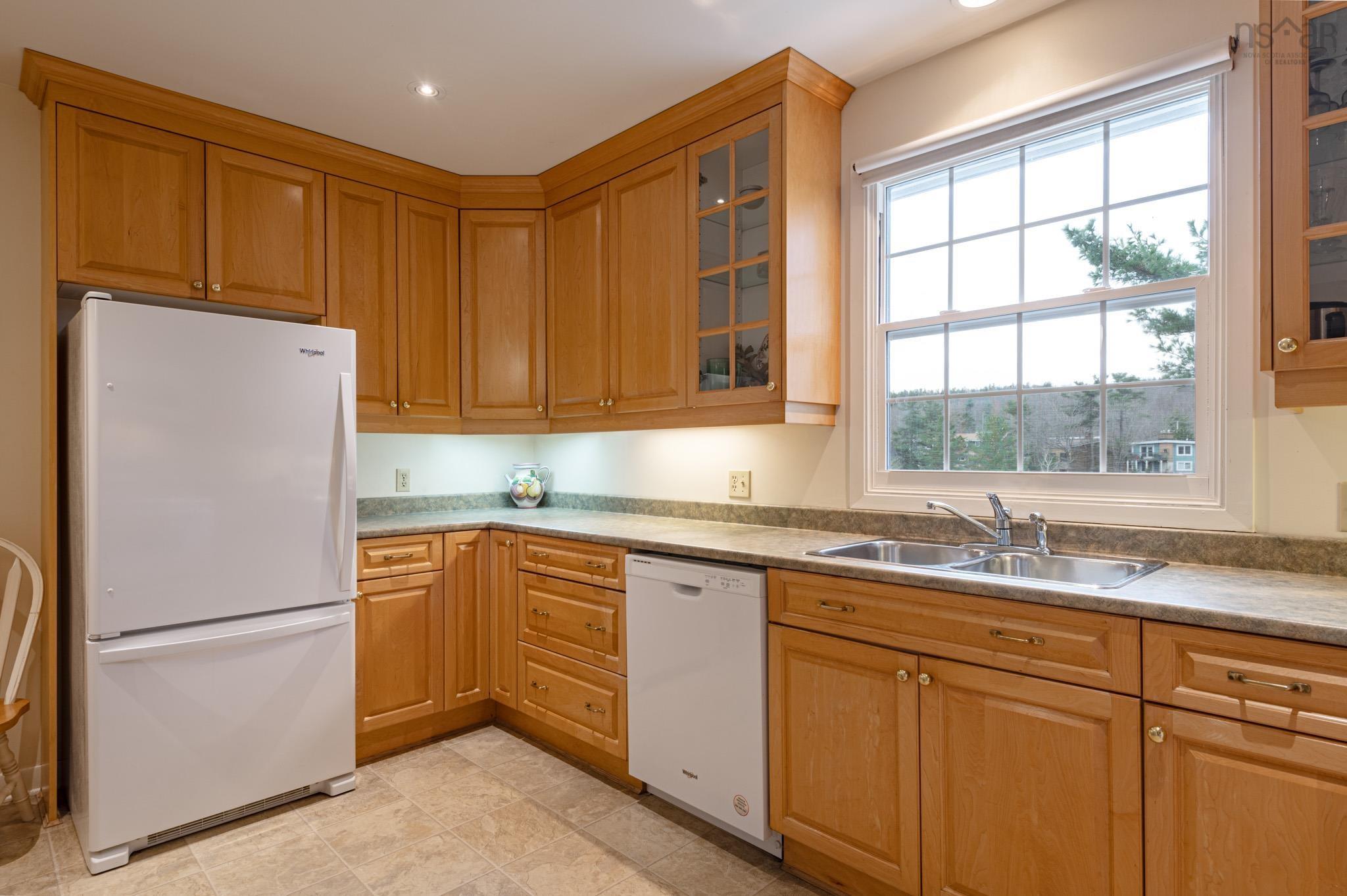 $825,000.00: 5 Wyndrock Drive, Halifax