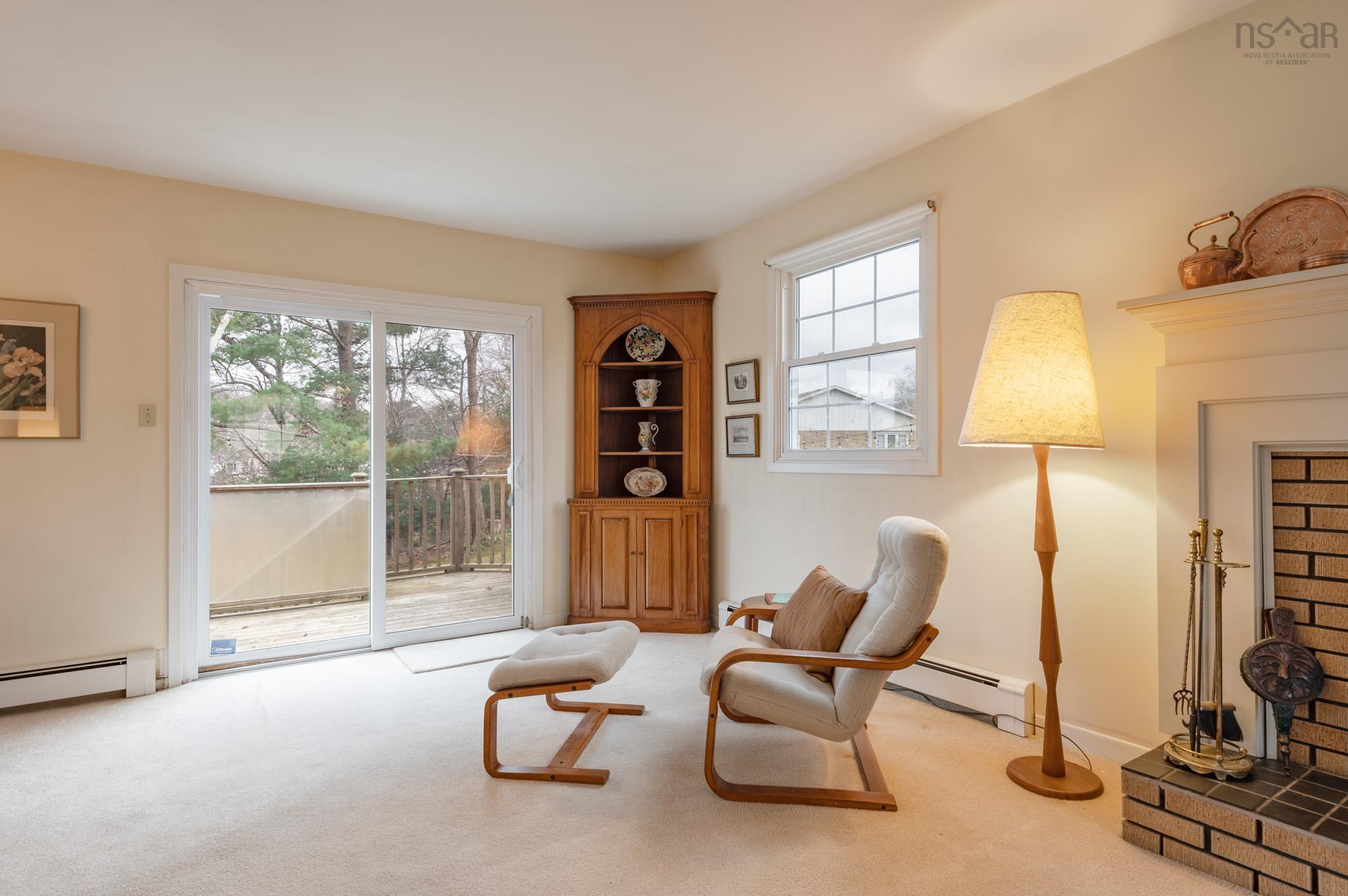 $825,000.00: 5 Wyndrock Drive, Halifax