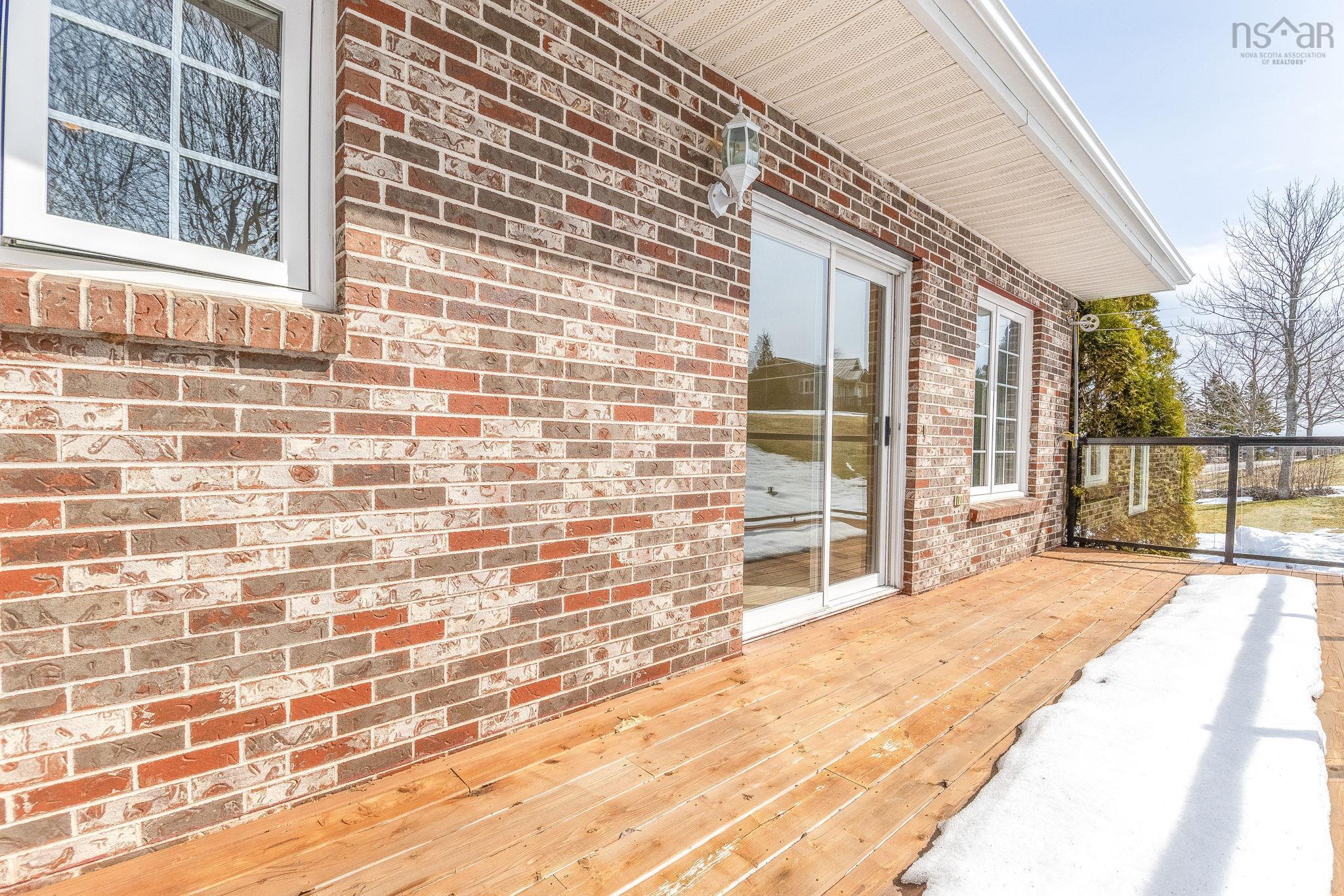 $485,000.00: 33 Oak Island Road, Avonport