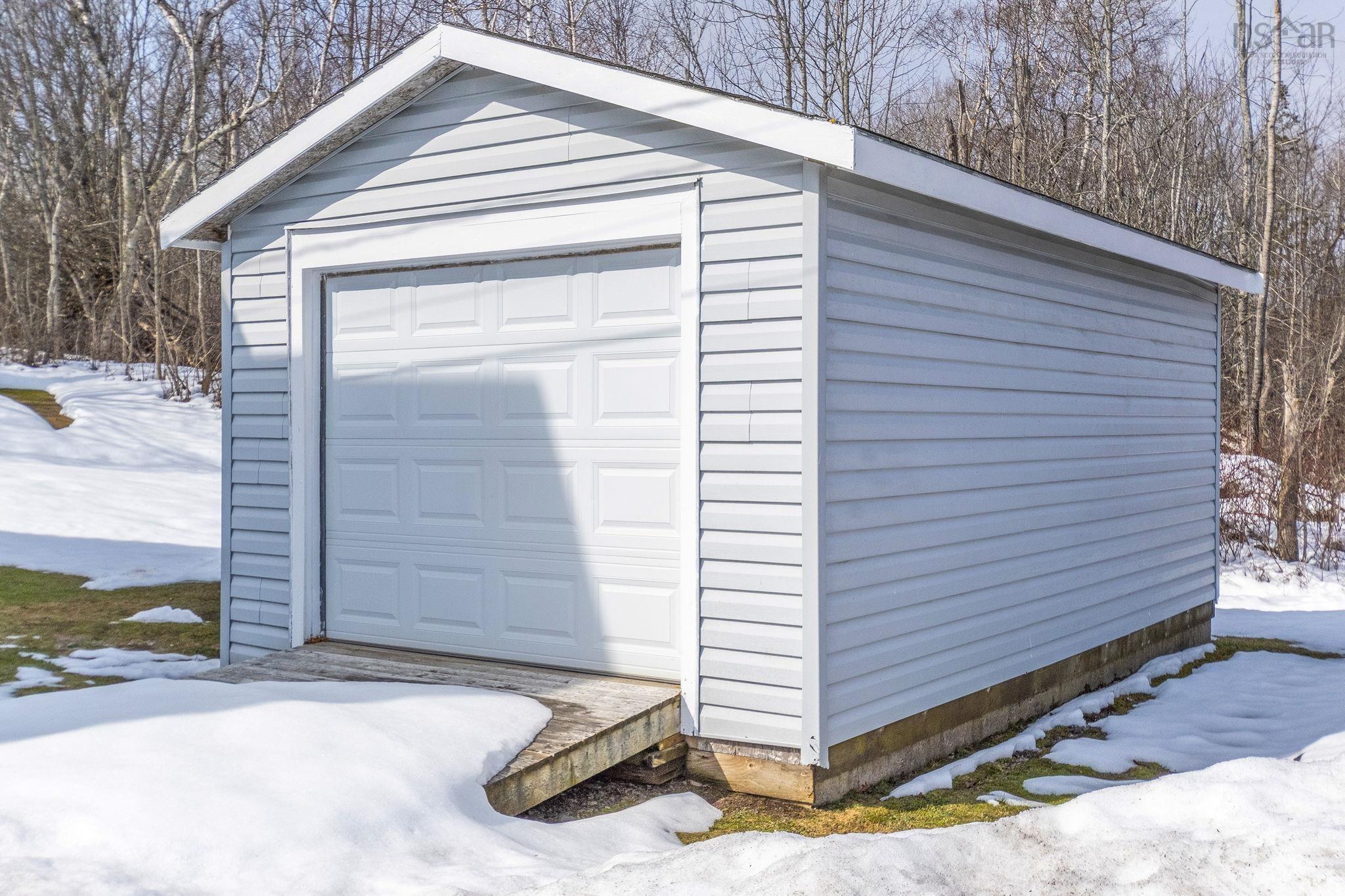 $485,000.00: 33 Oak Island Road, Avonport