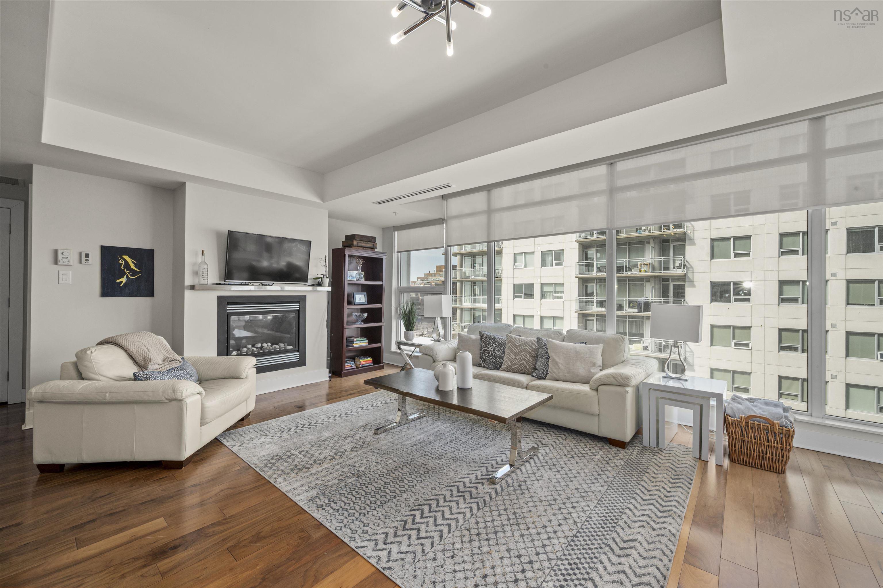 $549,900.00: 806 31 Kings Wharf Place, Dartmouth