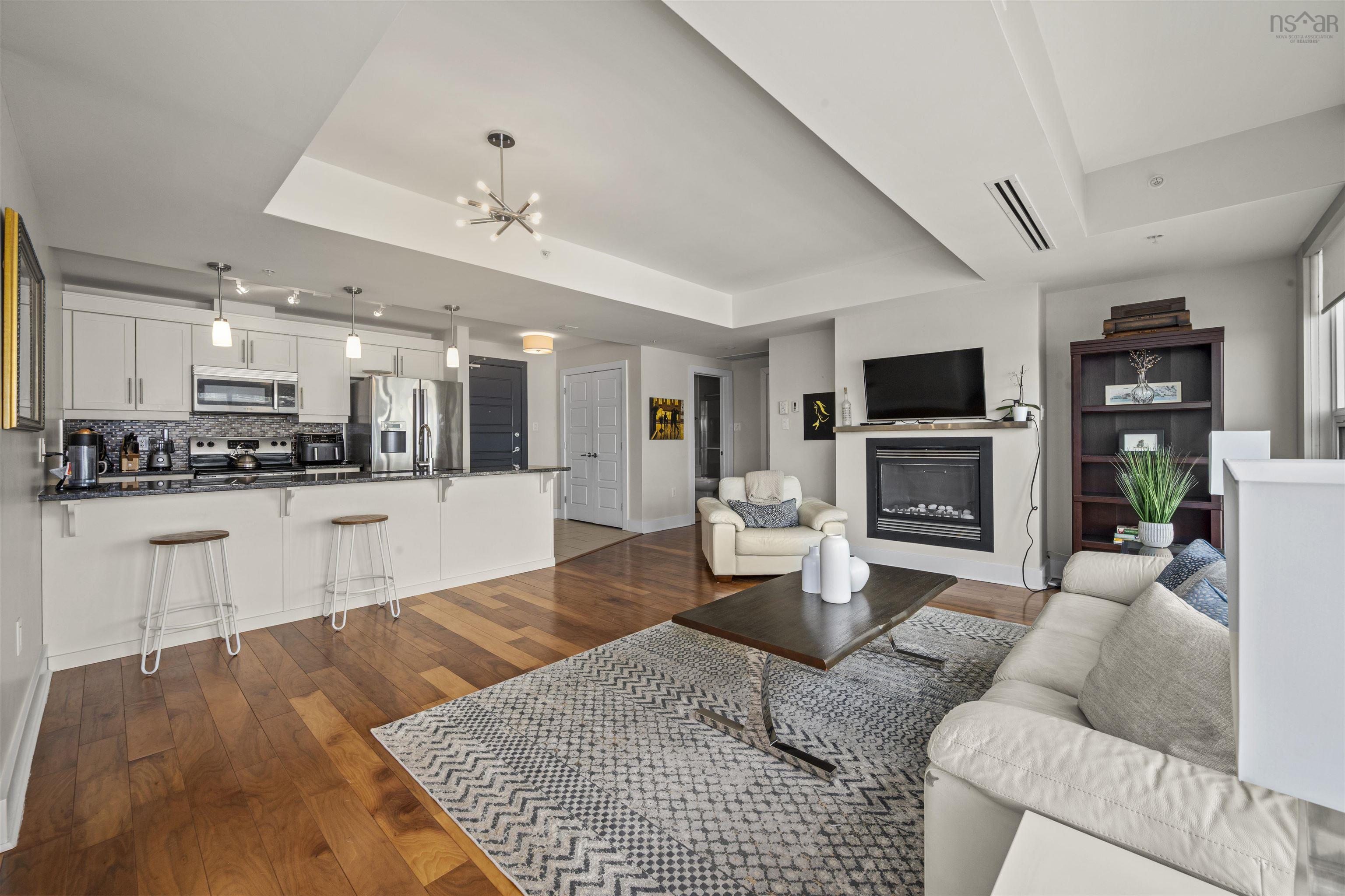 $549,900.00: 806 31 Kings Wharf Place, Dartmouth