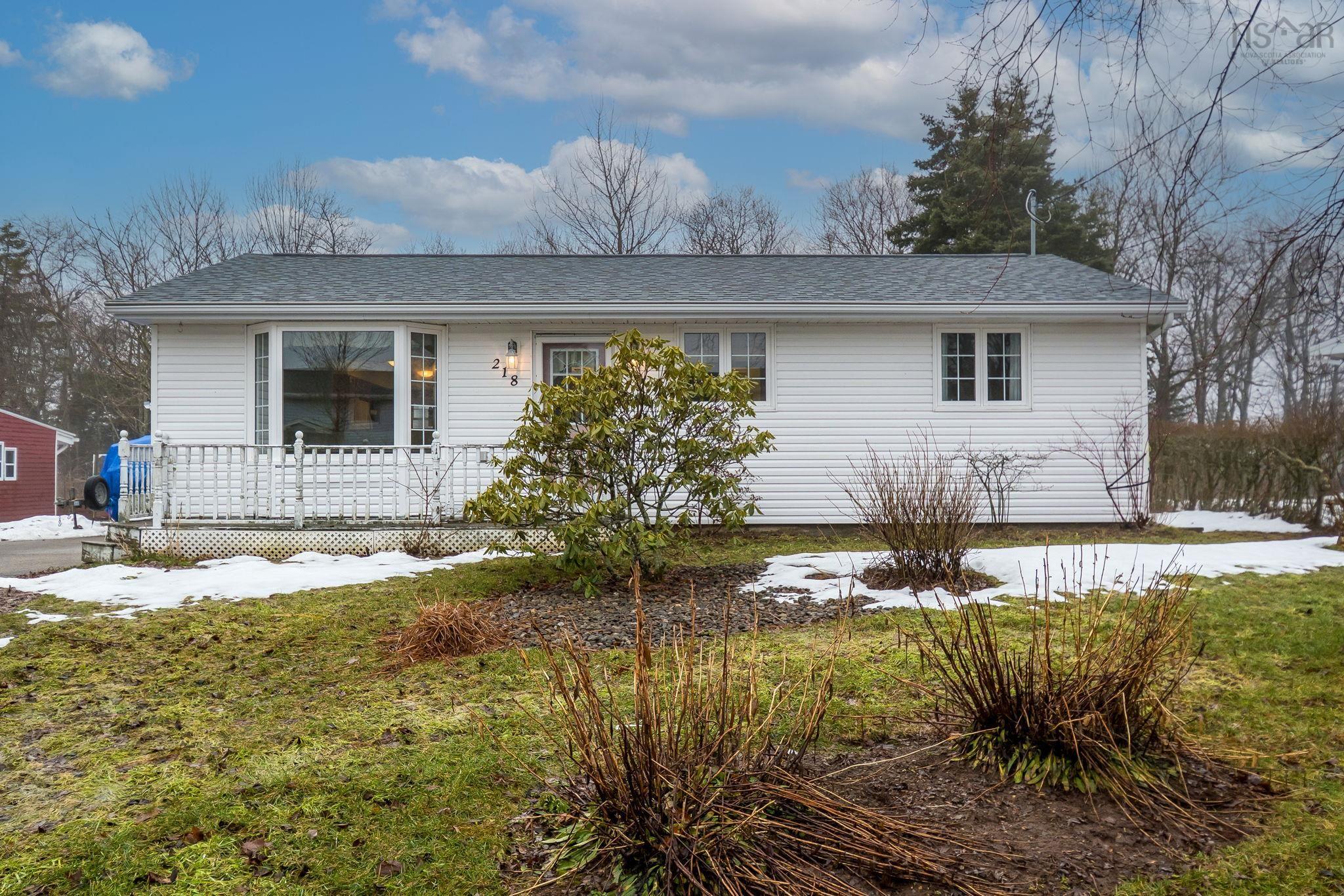 $475,000.00: 218 Donegal Drive, Cole Harbour