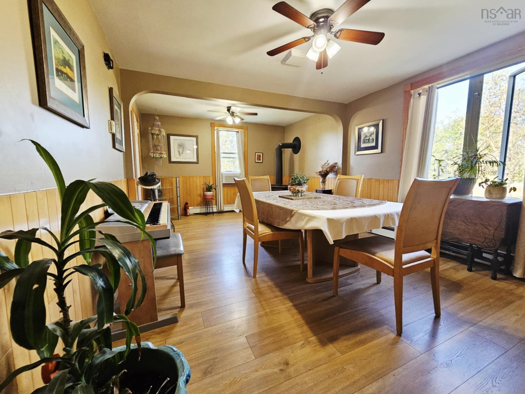 $359,900.00: 2661 Foxbrook Road, Westville